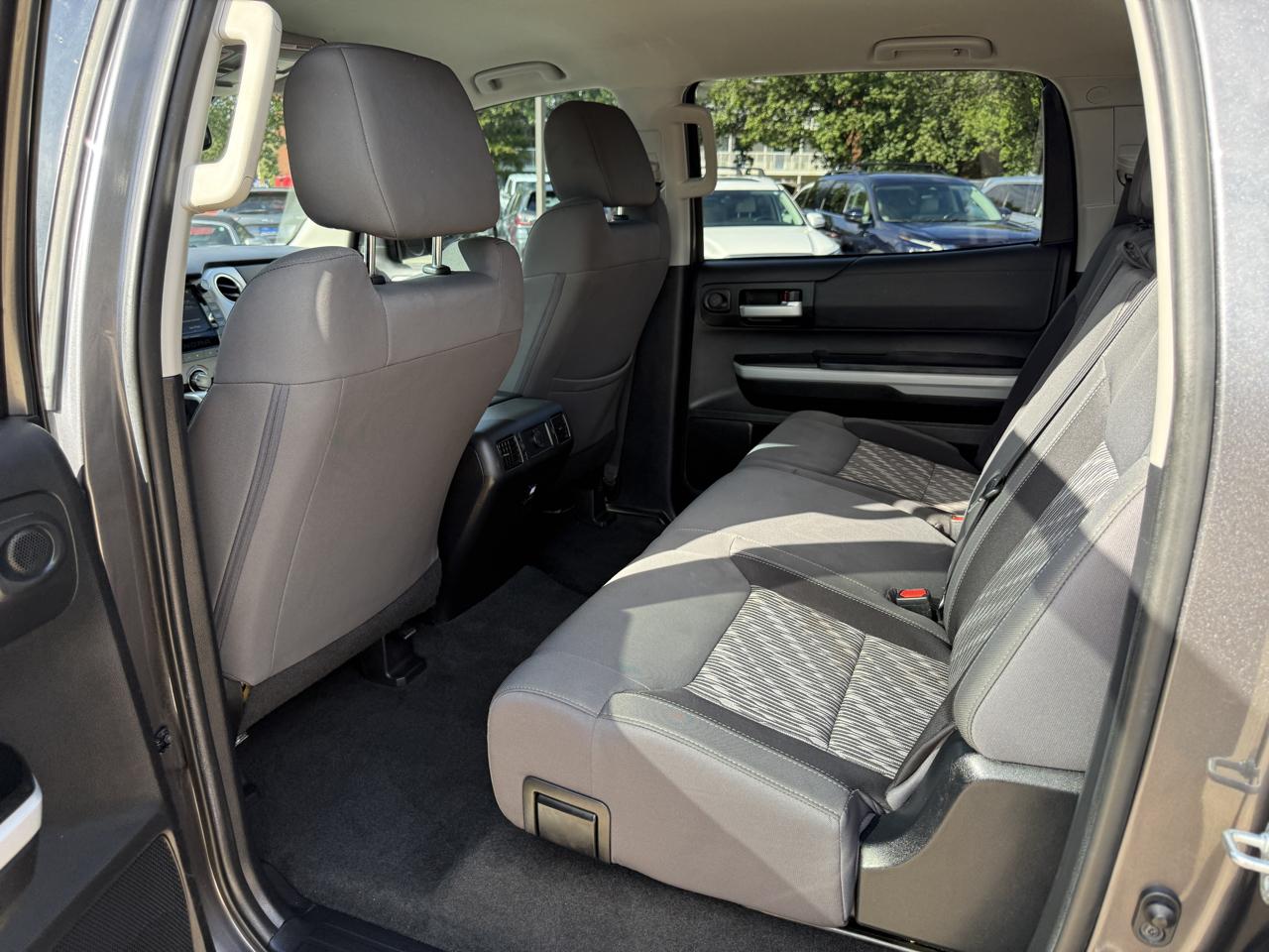 Toyota Tundra SR5 5.7L V8 CrewMax 2WD 2021