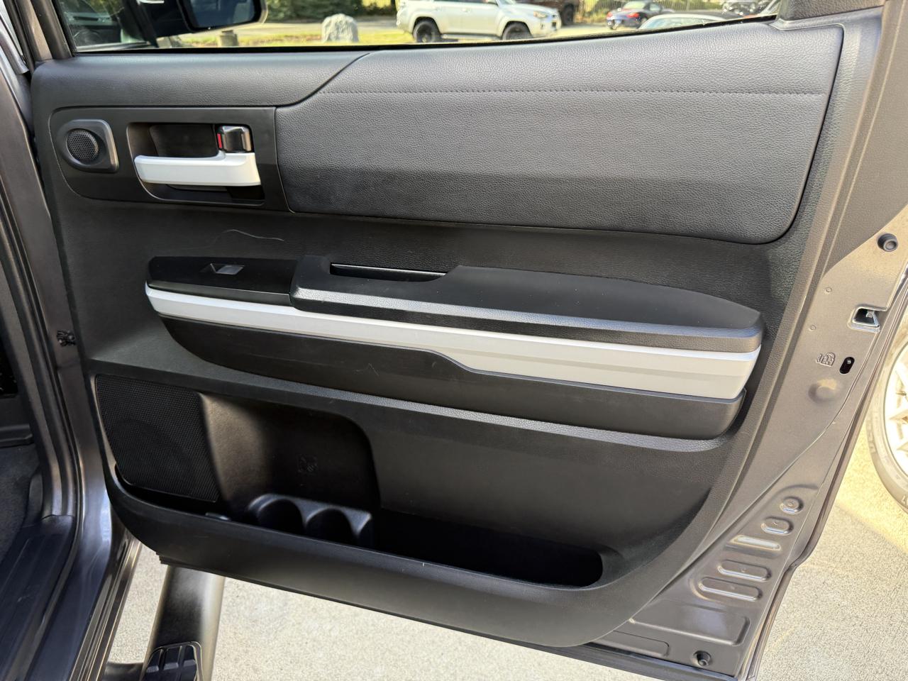 Toyota Tundra SR5 5.7L V8 CrewMax 2WD 2021