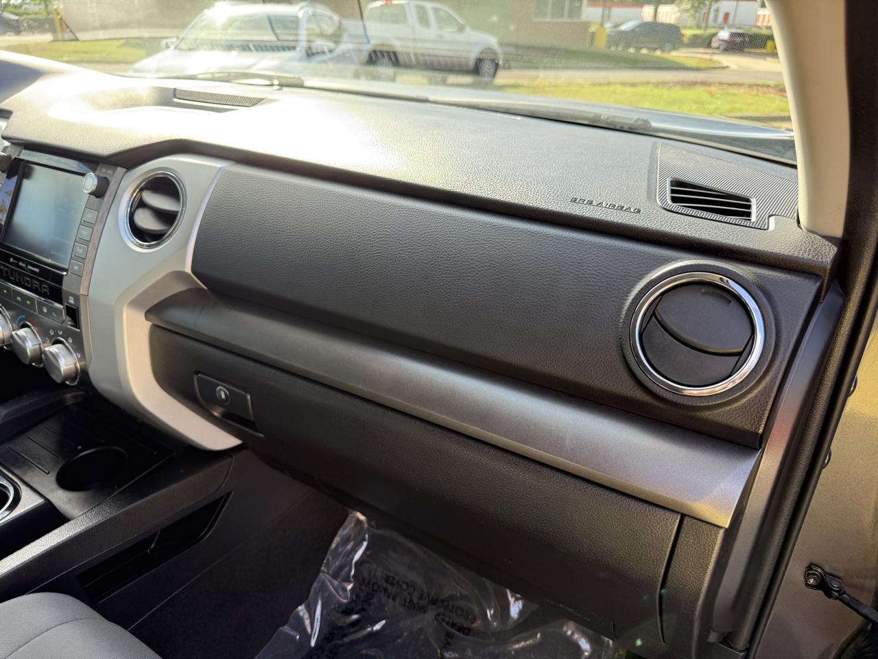 Toyota Tundra SR5 5.7L V8 CrewMax 2WD 2021