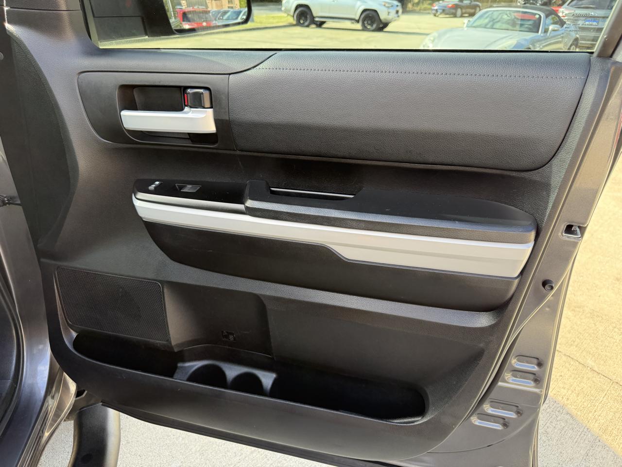 Toyota Tundra SR5 5.7L V8 CrewMax 2WD 2021