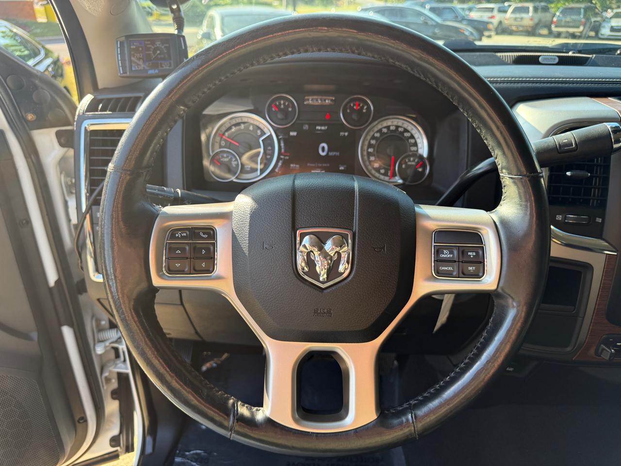 RAM 3500 Laramie Mega Cab 2WD DRW 2016