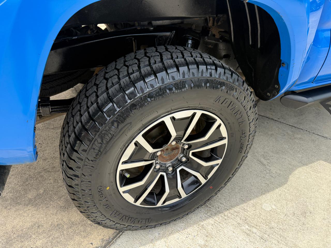 Toyota Tacoma TRD Sport Double Cab 2WD 2021