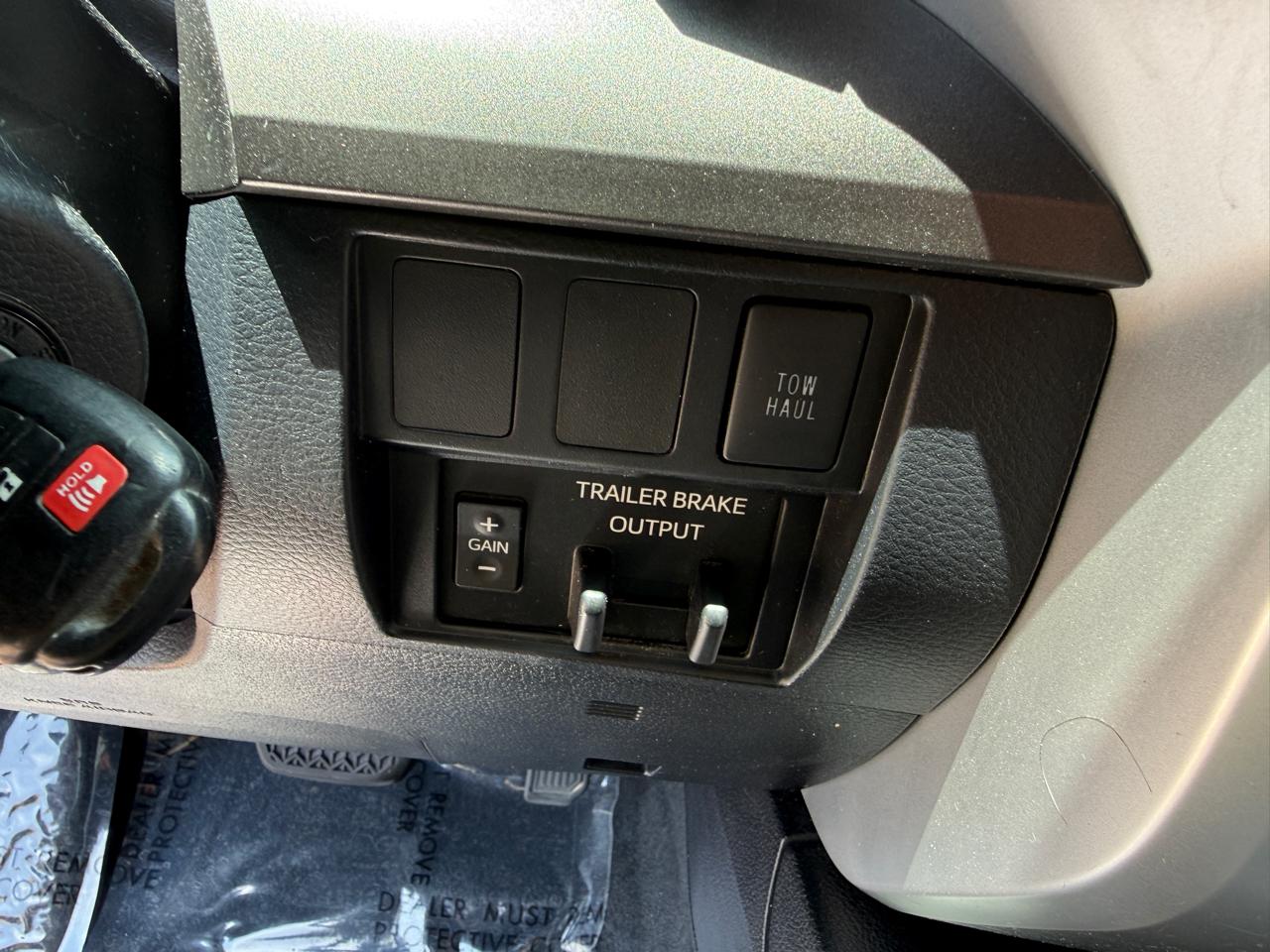 Toyota Tundra SR5 5.7L V8 CrewMax 2WD 2020