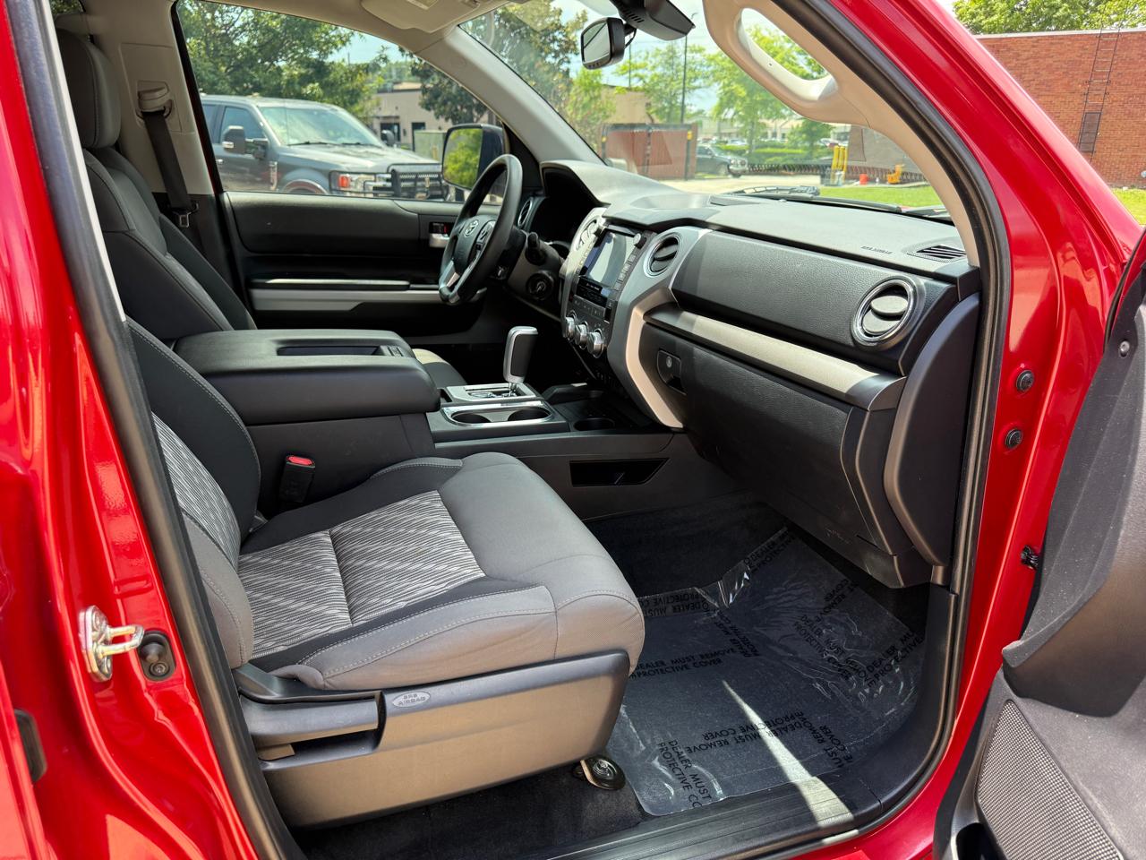 Toyota Tundra SR5 5.7L V8 CrewMax 2WD 2020