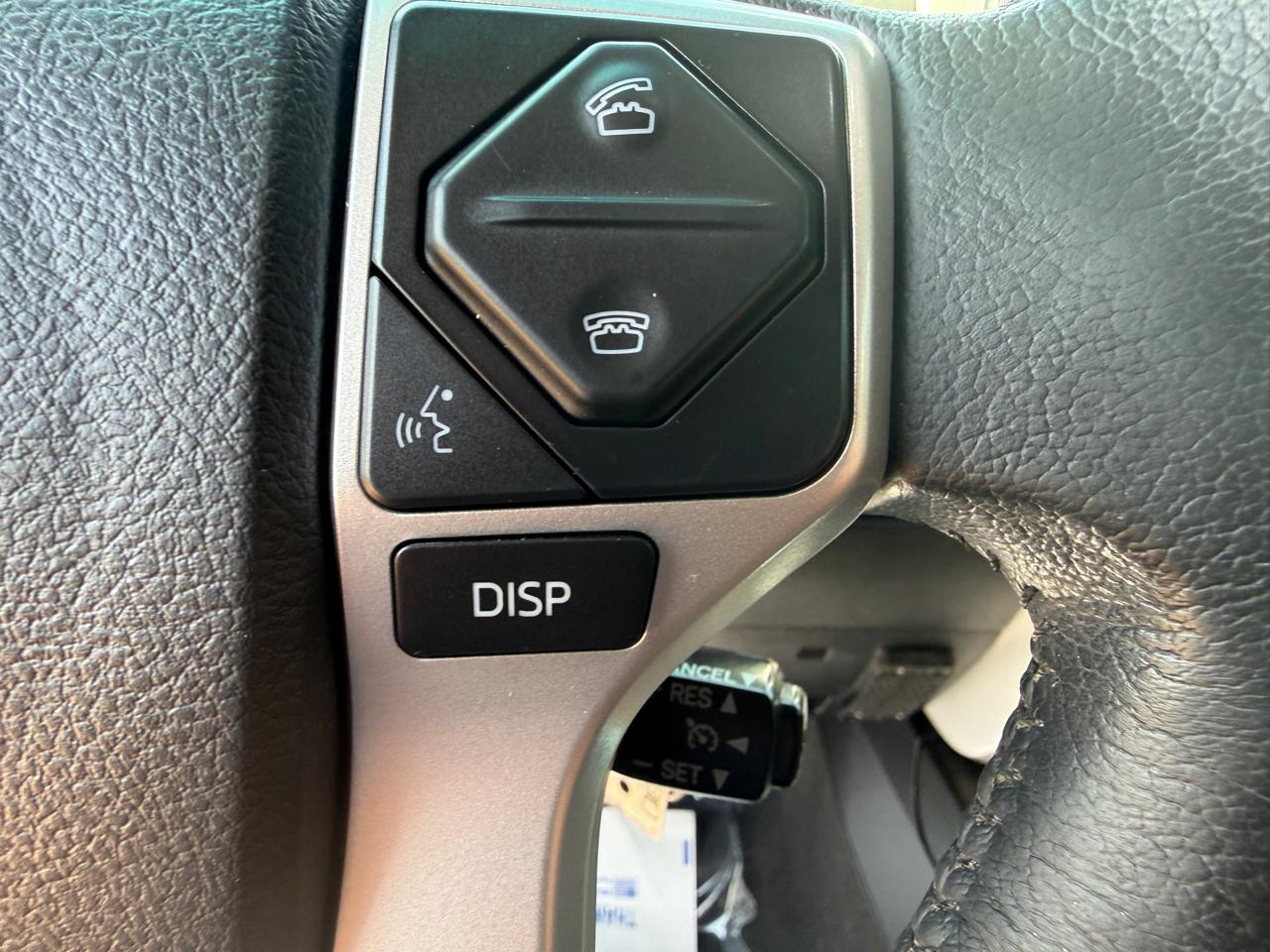 Toyota Tundra Platinum CrewMax 5.7L FFV 4WD 2015
