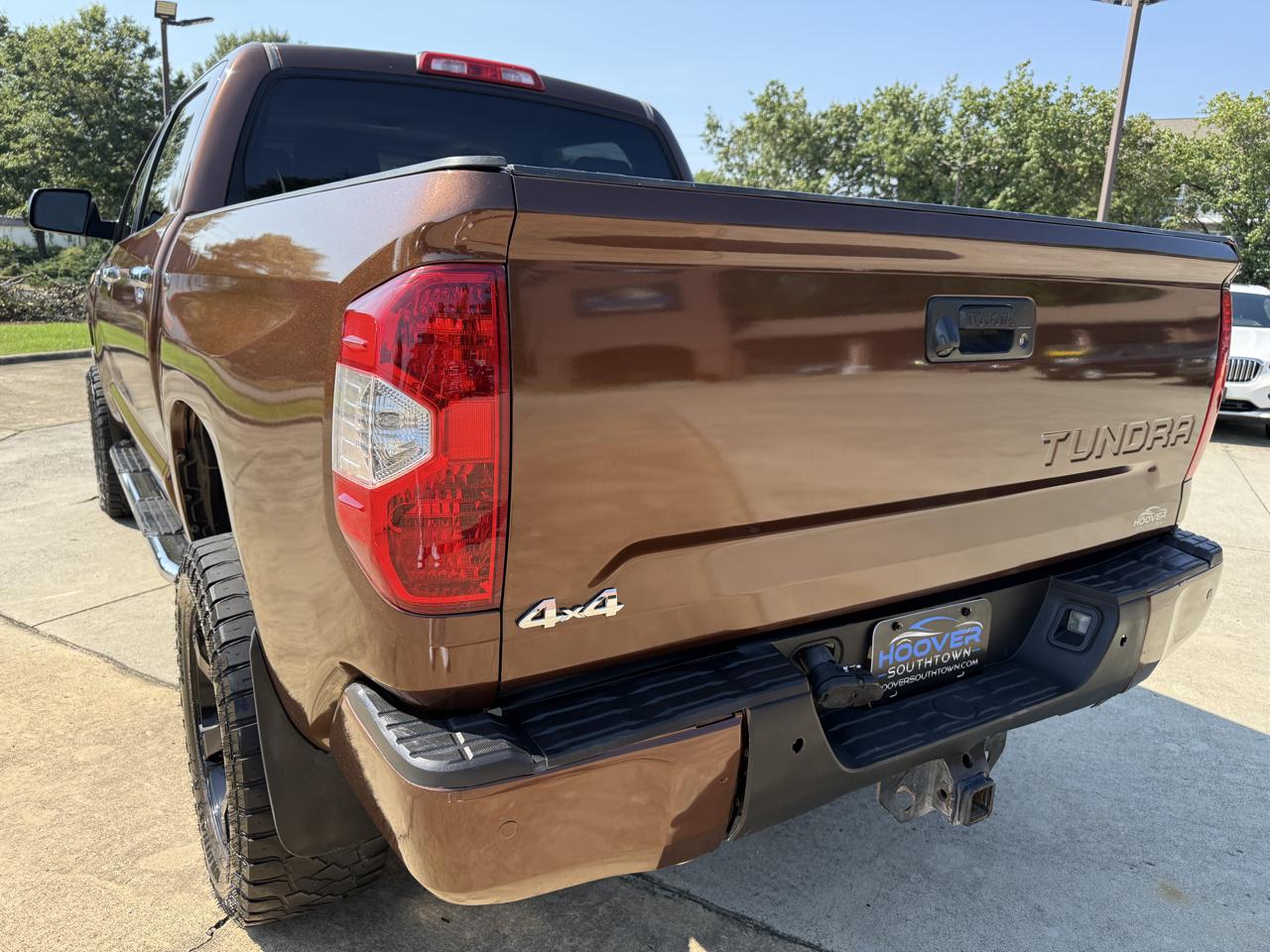 Toyota Tundra  2014