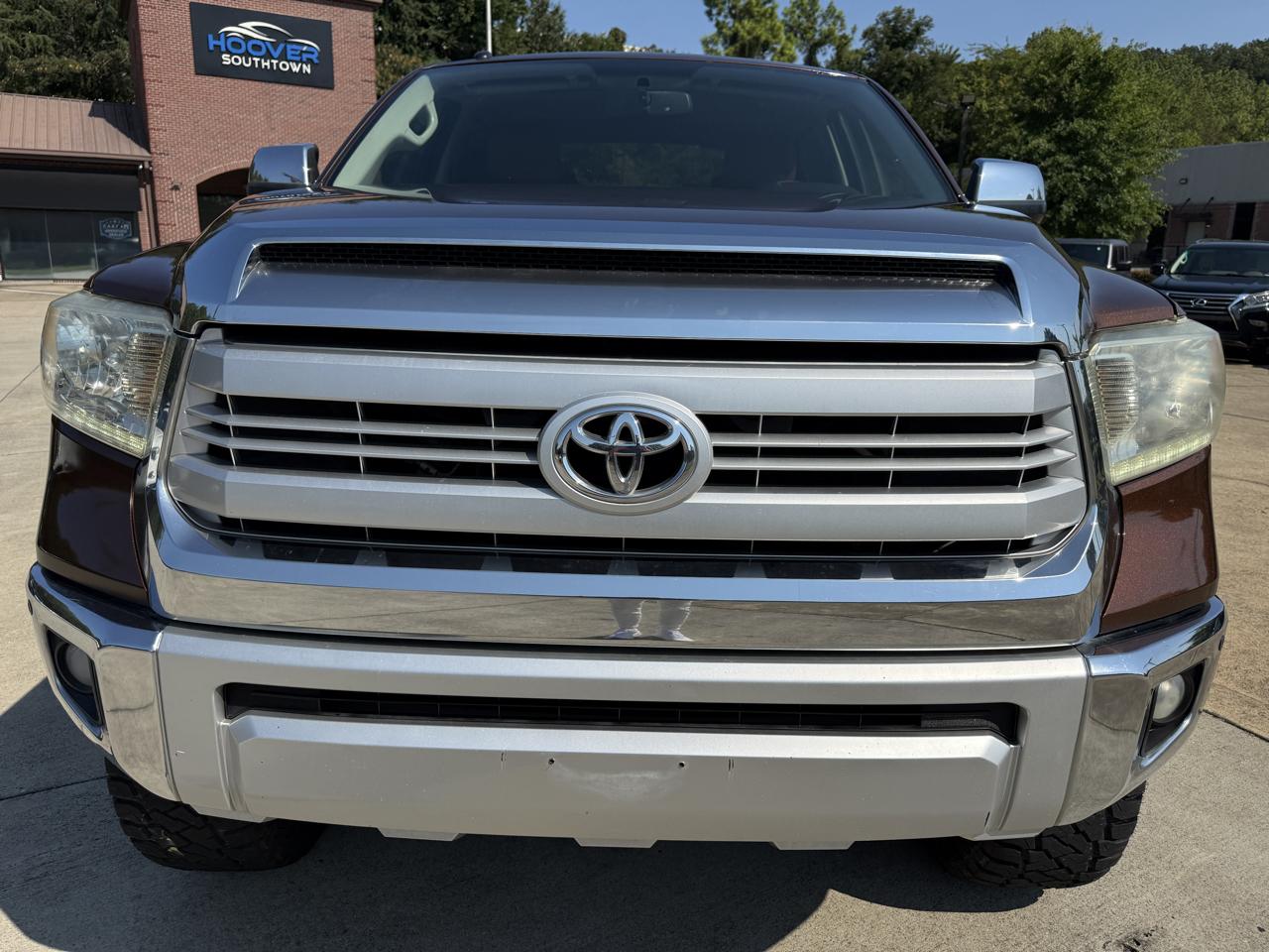 Toyota Tundra  2014