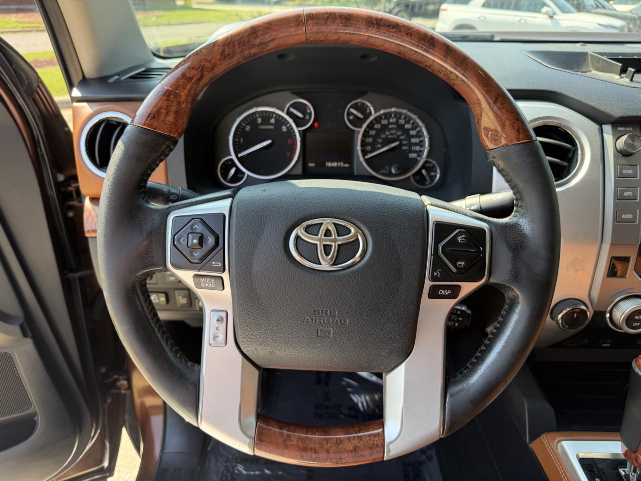 Toyota Tundra  2014