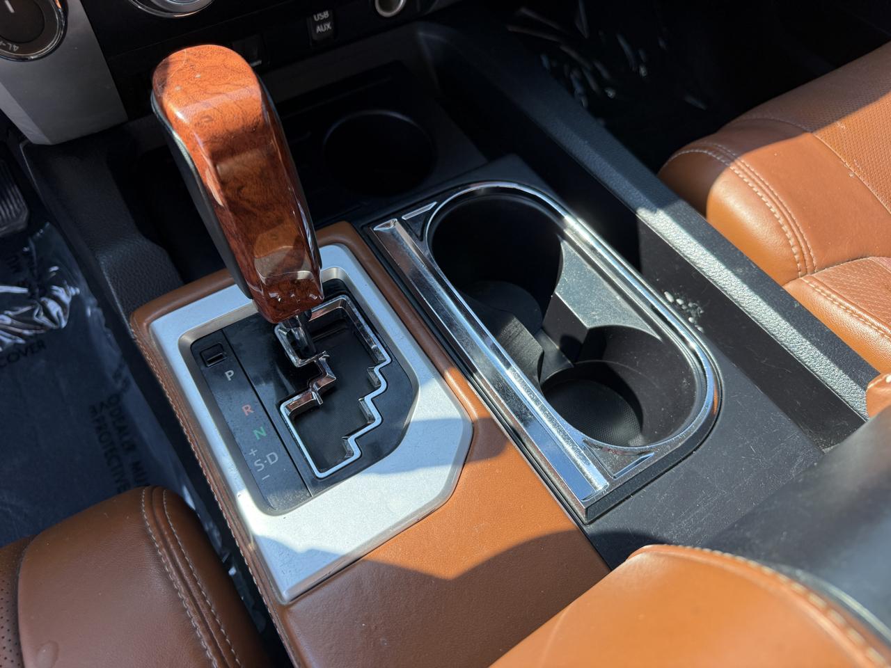 Toyota Tundra  2014
