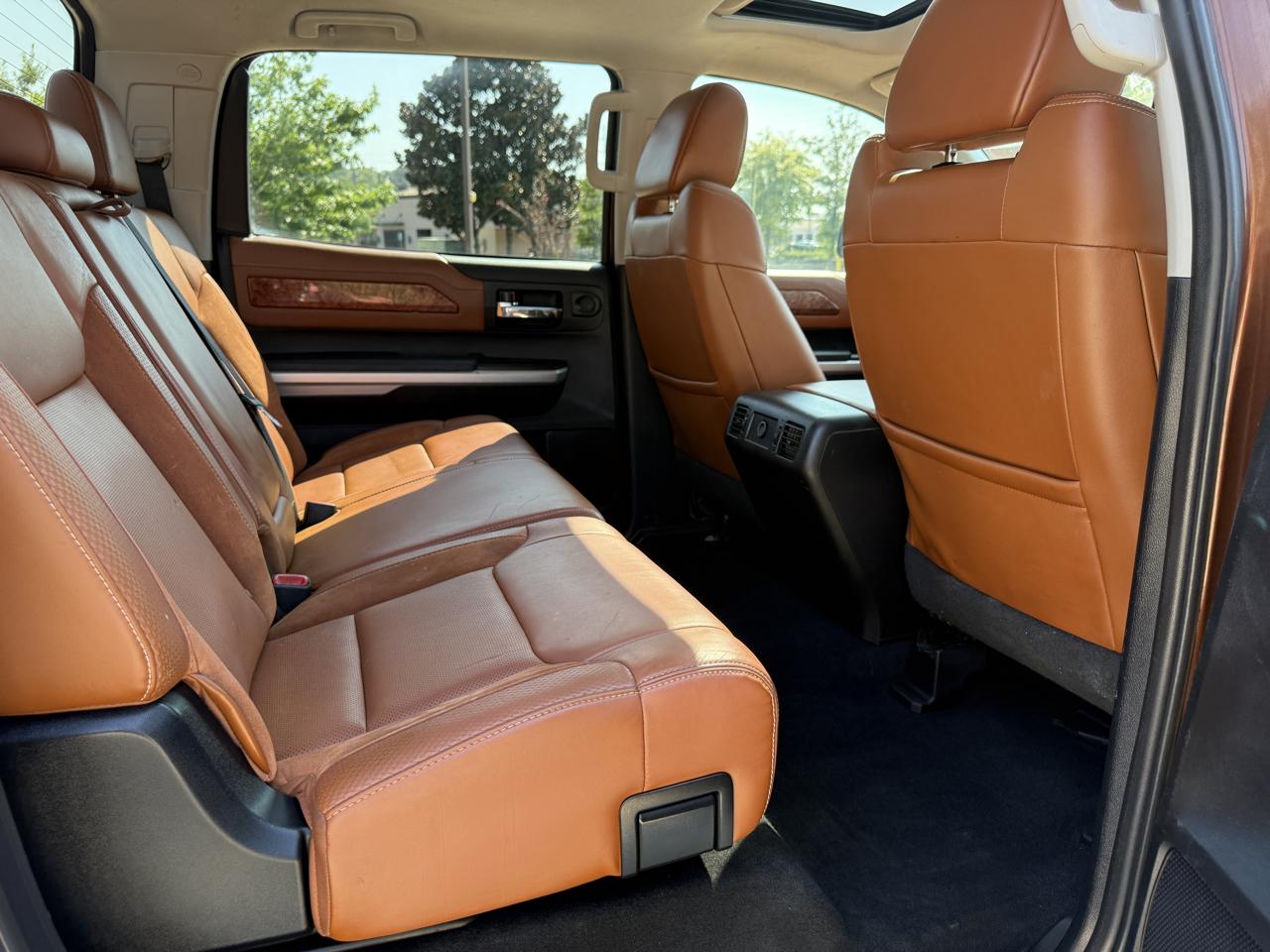 Toyota Tundra  2014