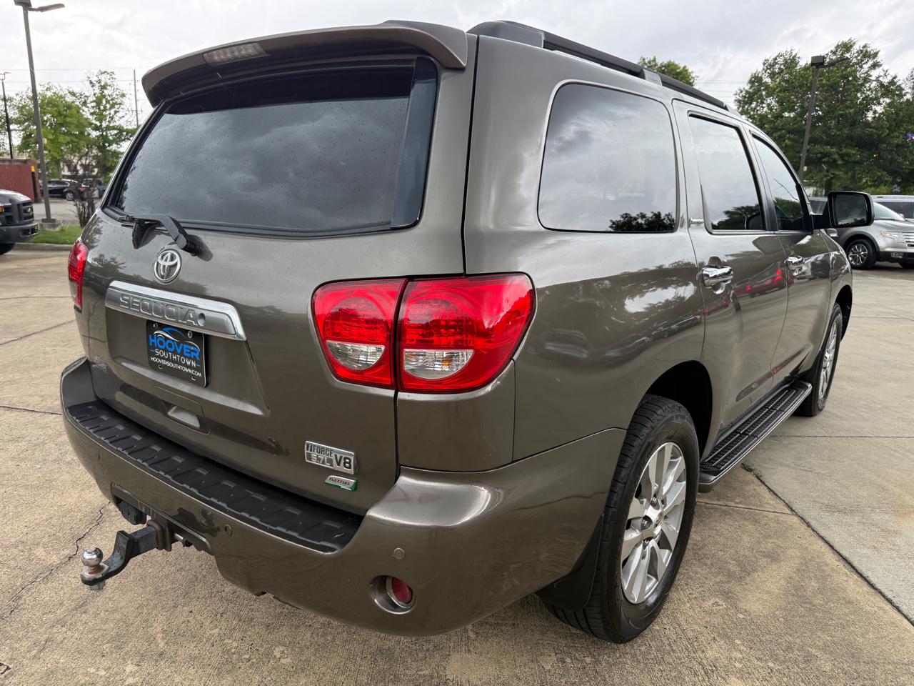 Toyota Sequoia Limited 4WD FFV 2014