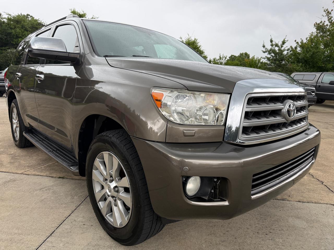 Toyota Sequoia Limited 4WD FFV 2014
