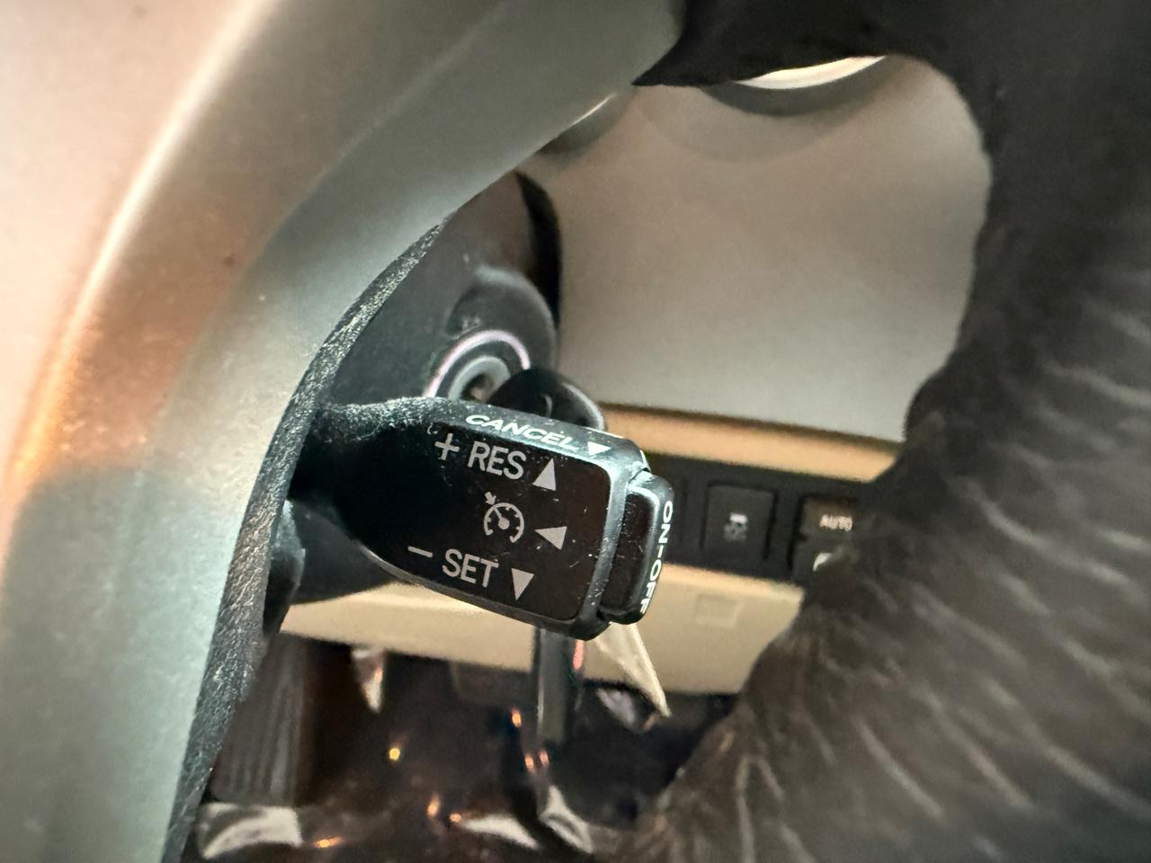 Toyota Sequoia Limited 4WD FFV 2014