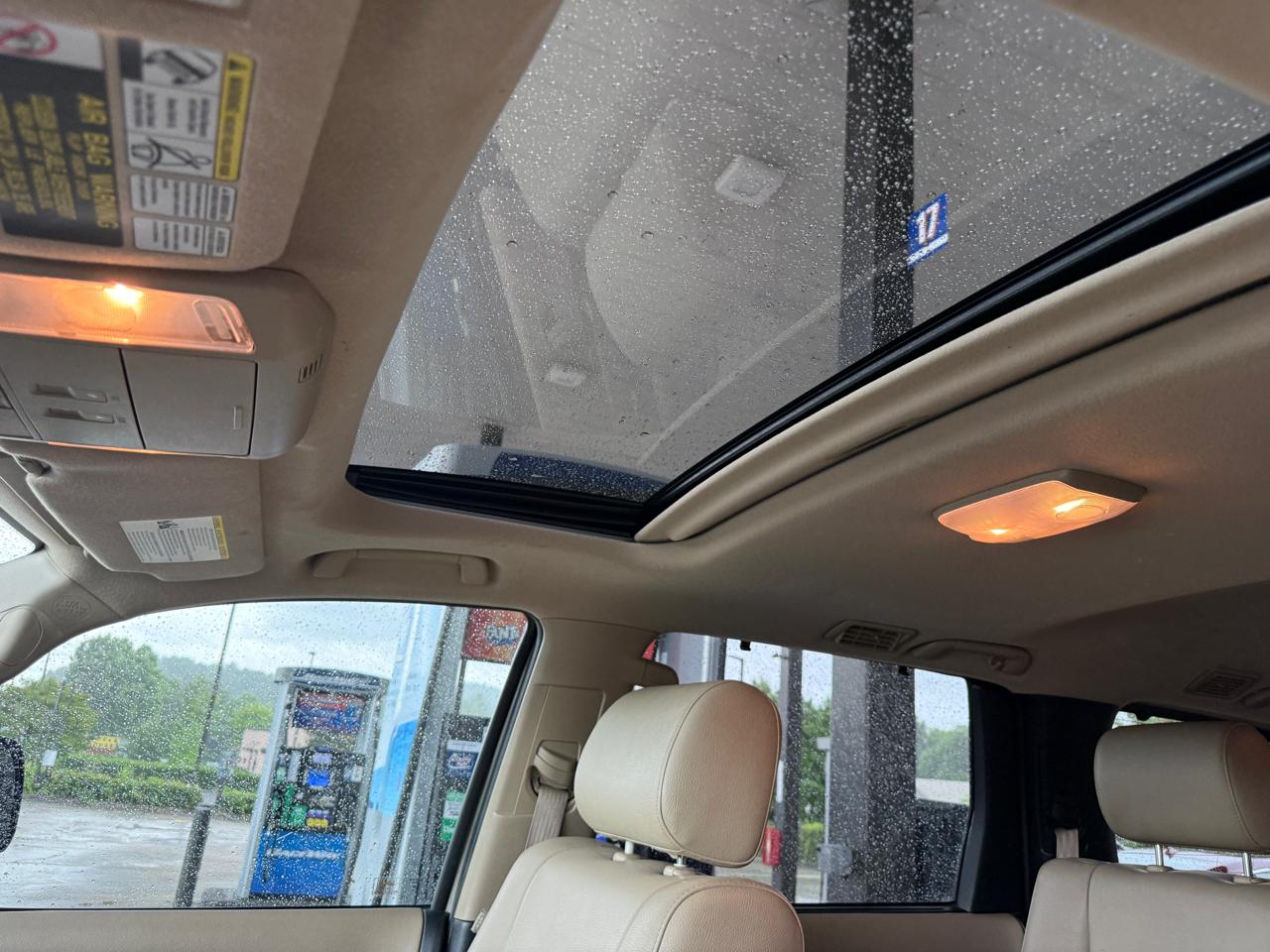 Toyota Sequoia Limited 4WD FFV 2014