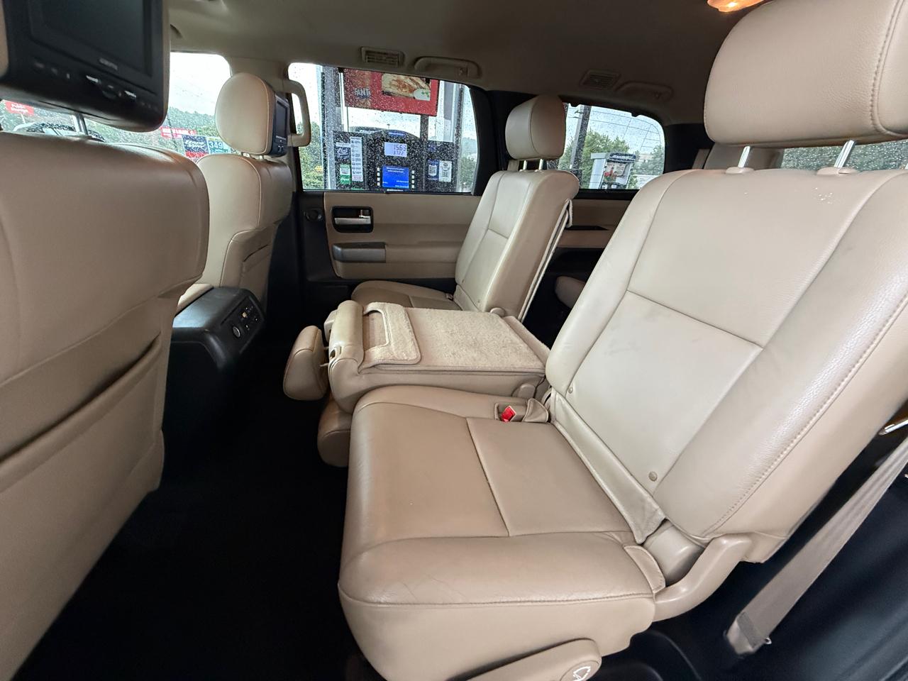 Toyota Sequoia Limited 4WD FFV 2014
