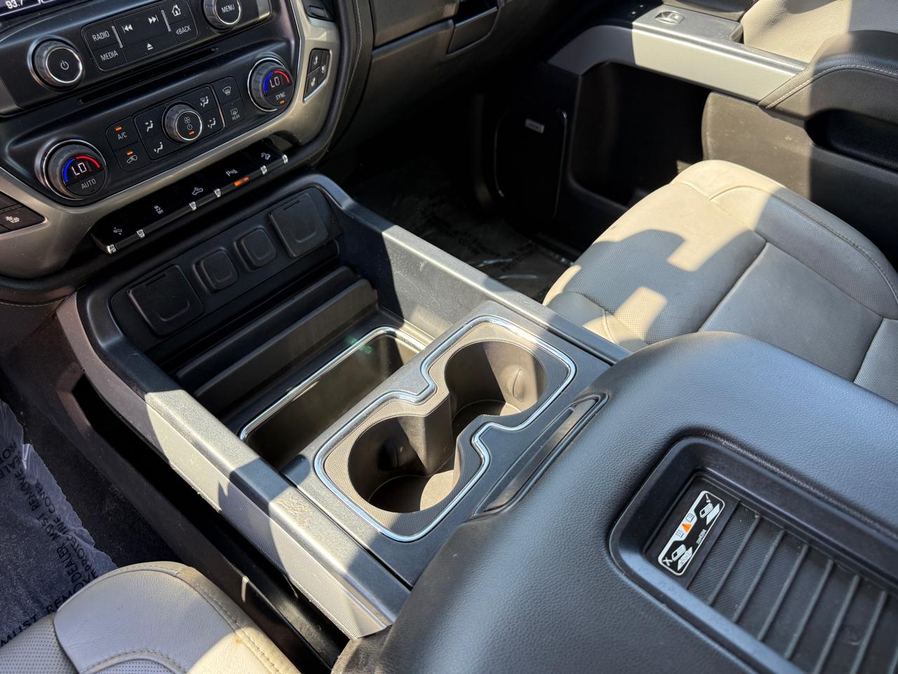 Chevrolet Silverado 2500HD LTZ Crew Cab 4WD 2018
