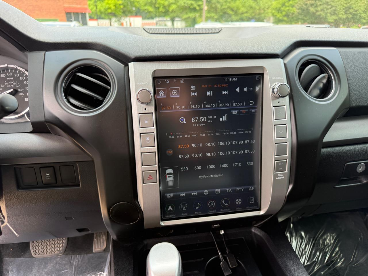 Toyota Tundra SR5 4.6L V8 CrewMax 2WD 2014