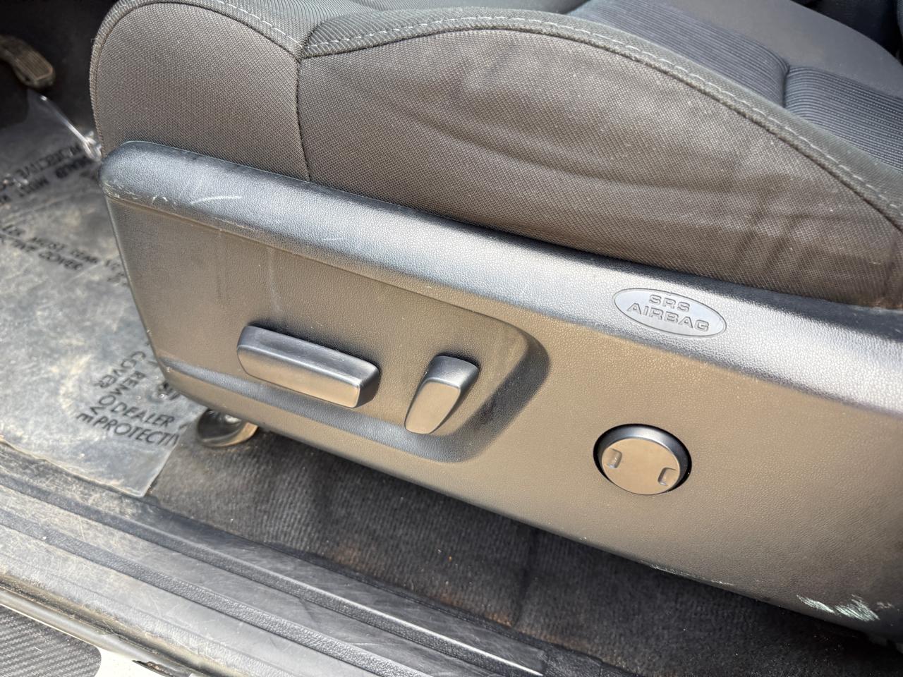 Toyota Tundra SR5 4.6L V8 CrewMax 2WD 2014