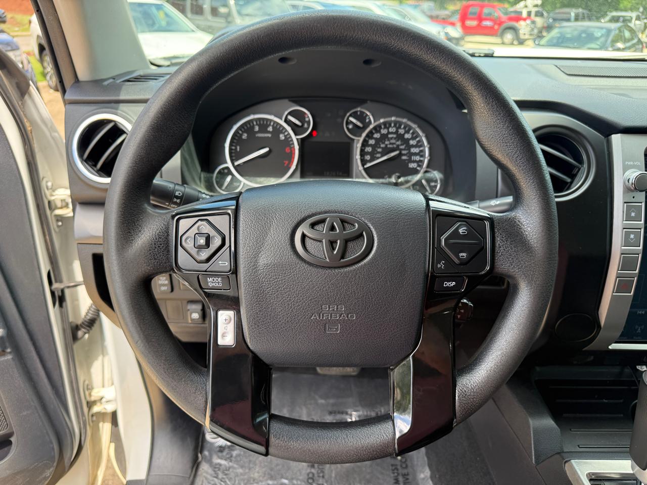 Toyota Tundra SR5 4.6L V8 CrewMax 2WD 2014