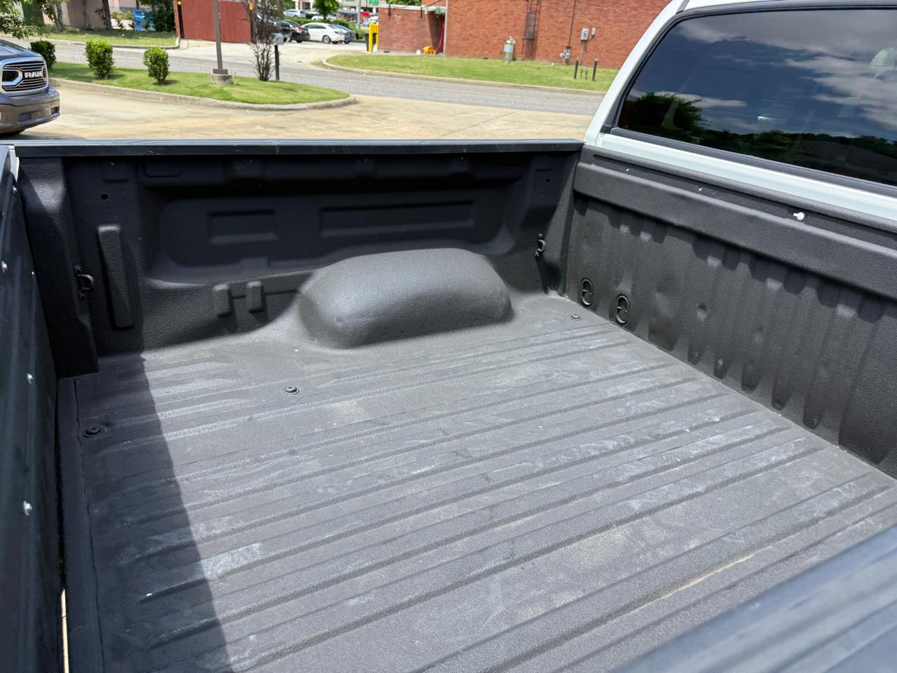 Toyota Tundra SR5 4.6L V8 CrewMax 2WD 2014