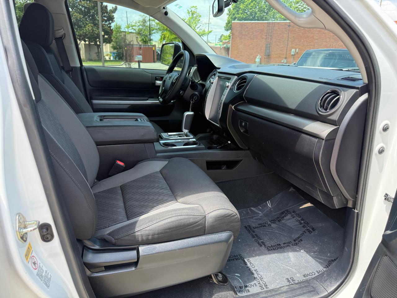 Toyota Tundra SR5 4.6L V8 CrewMax 2WD 2014