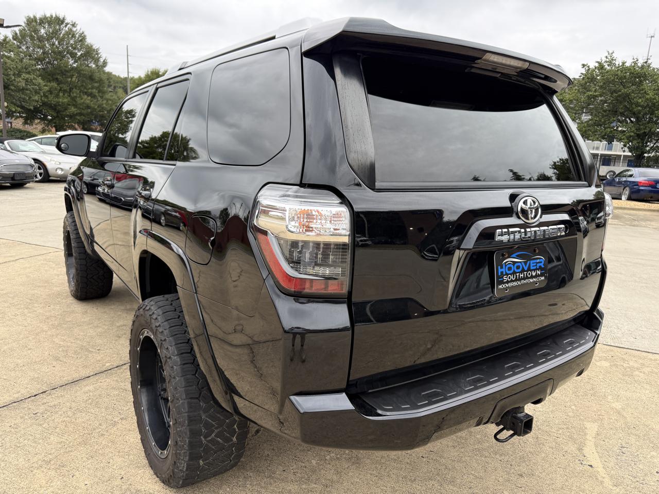 Toyota 4Runner SR5 4WD 2016