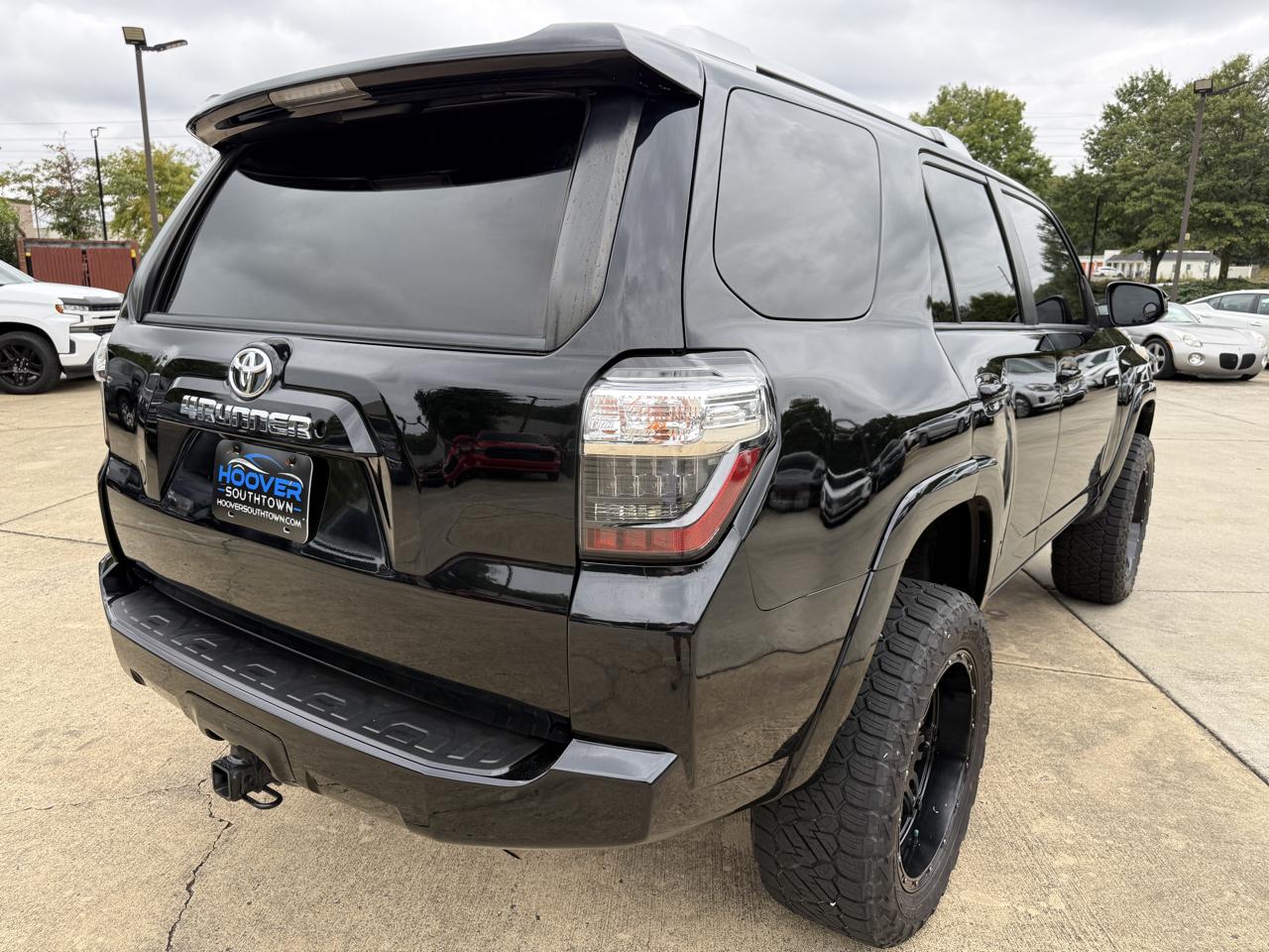 Toyota 4Runner SR5 4WD 2016