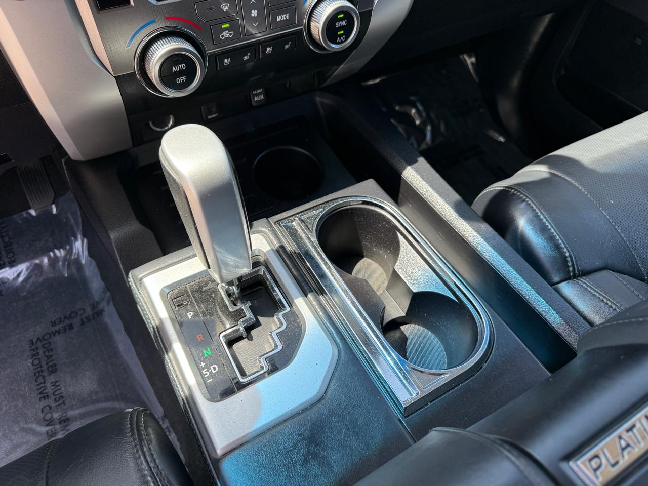 Toyota Tundra Platinum CrewMax 5.7L FFV 2WD 2016