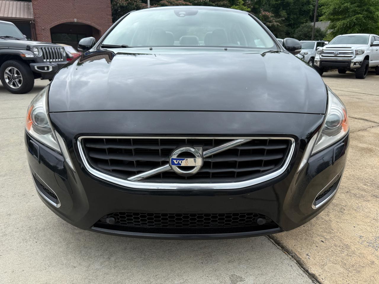 Volvo S60 4dr Sdn T5 Premier FWD 2013