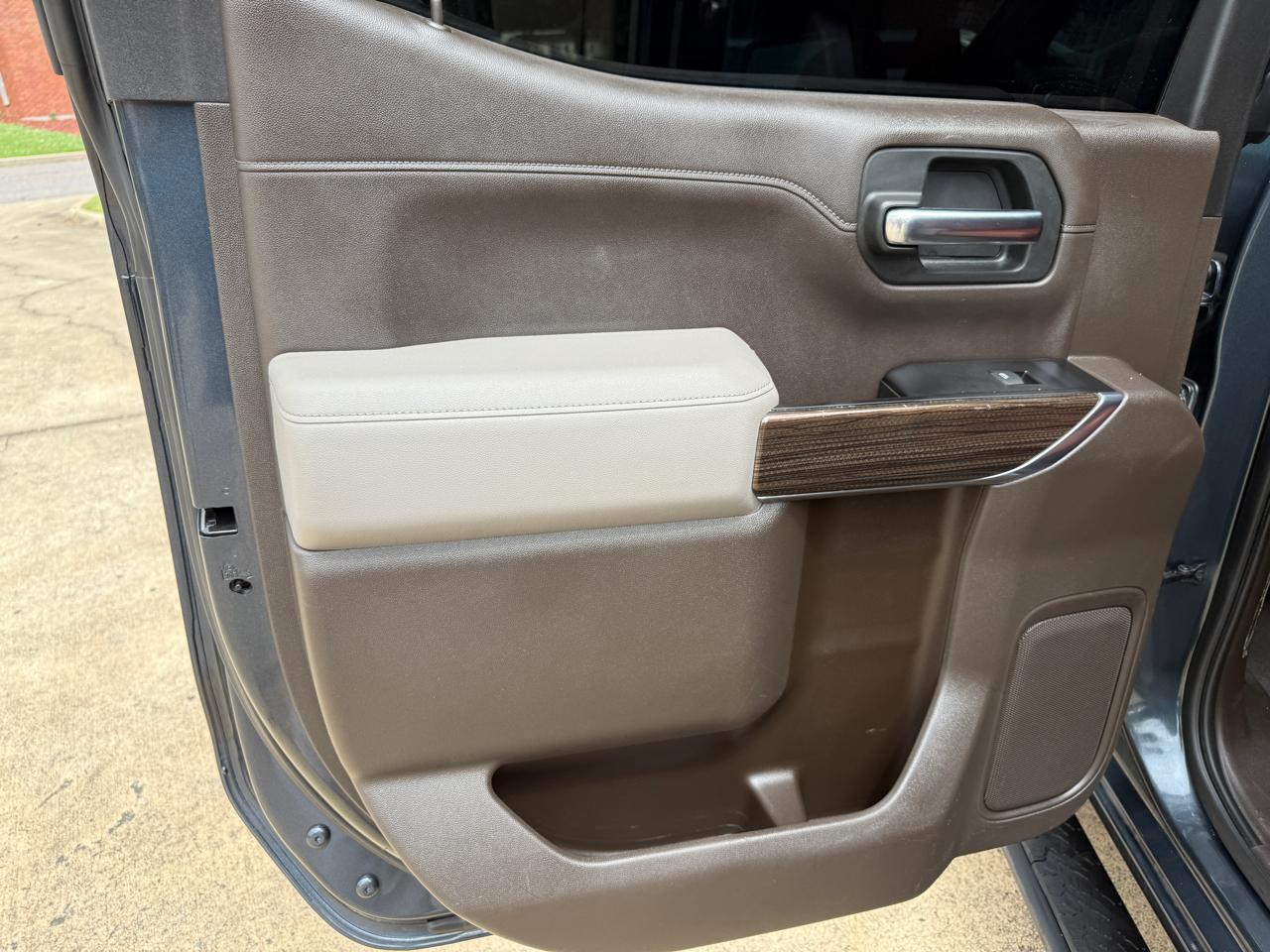 Chevrolet Silverado 1500 2WD Crew Cab 147" RST 2019