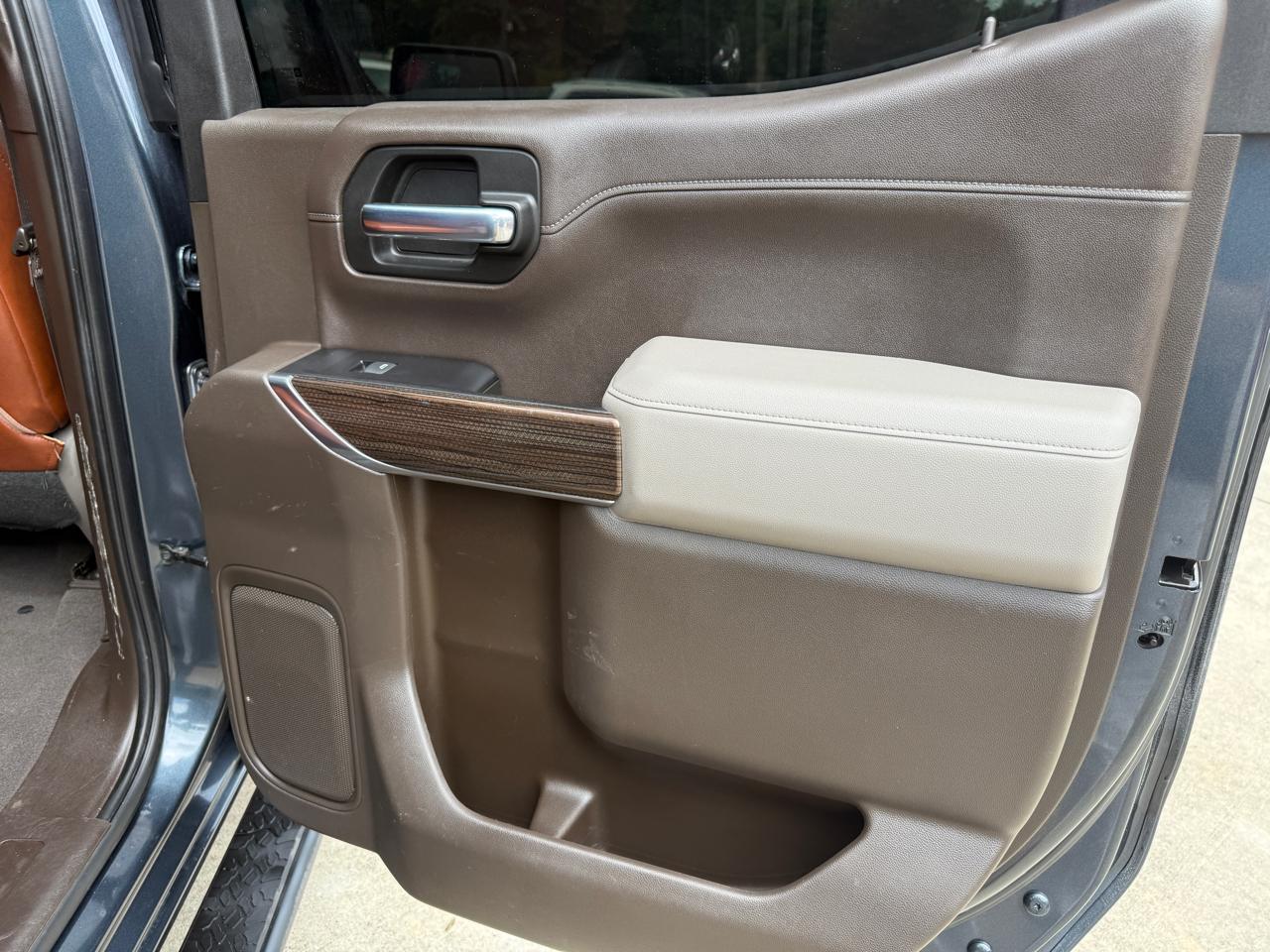 Chevrolet Silverado 1500 2WD Crew Cab 147" RST 2019