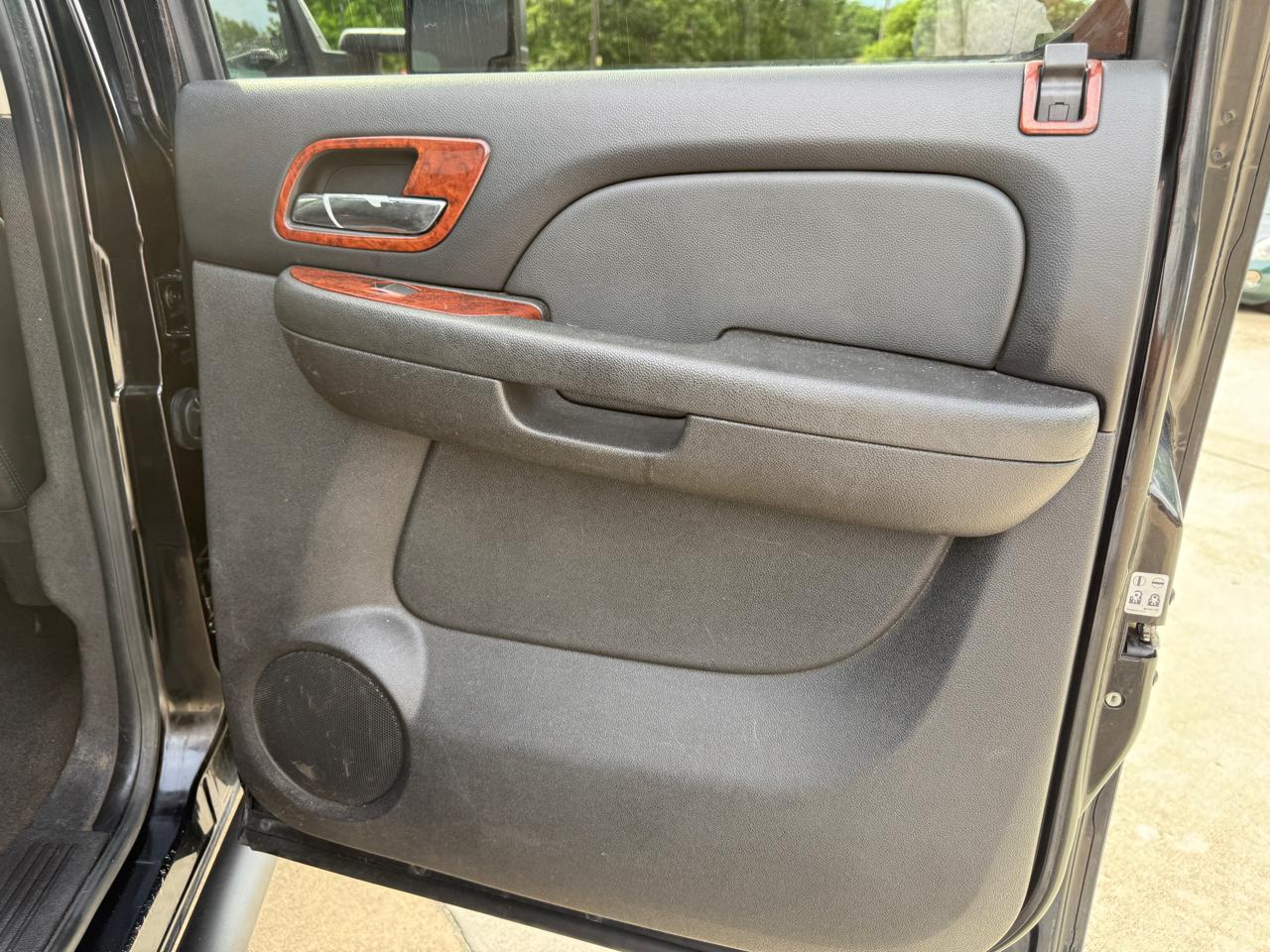 Chevrolet Silverado 2500HD LTZ Crew Cab 4WD 2010