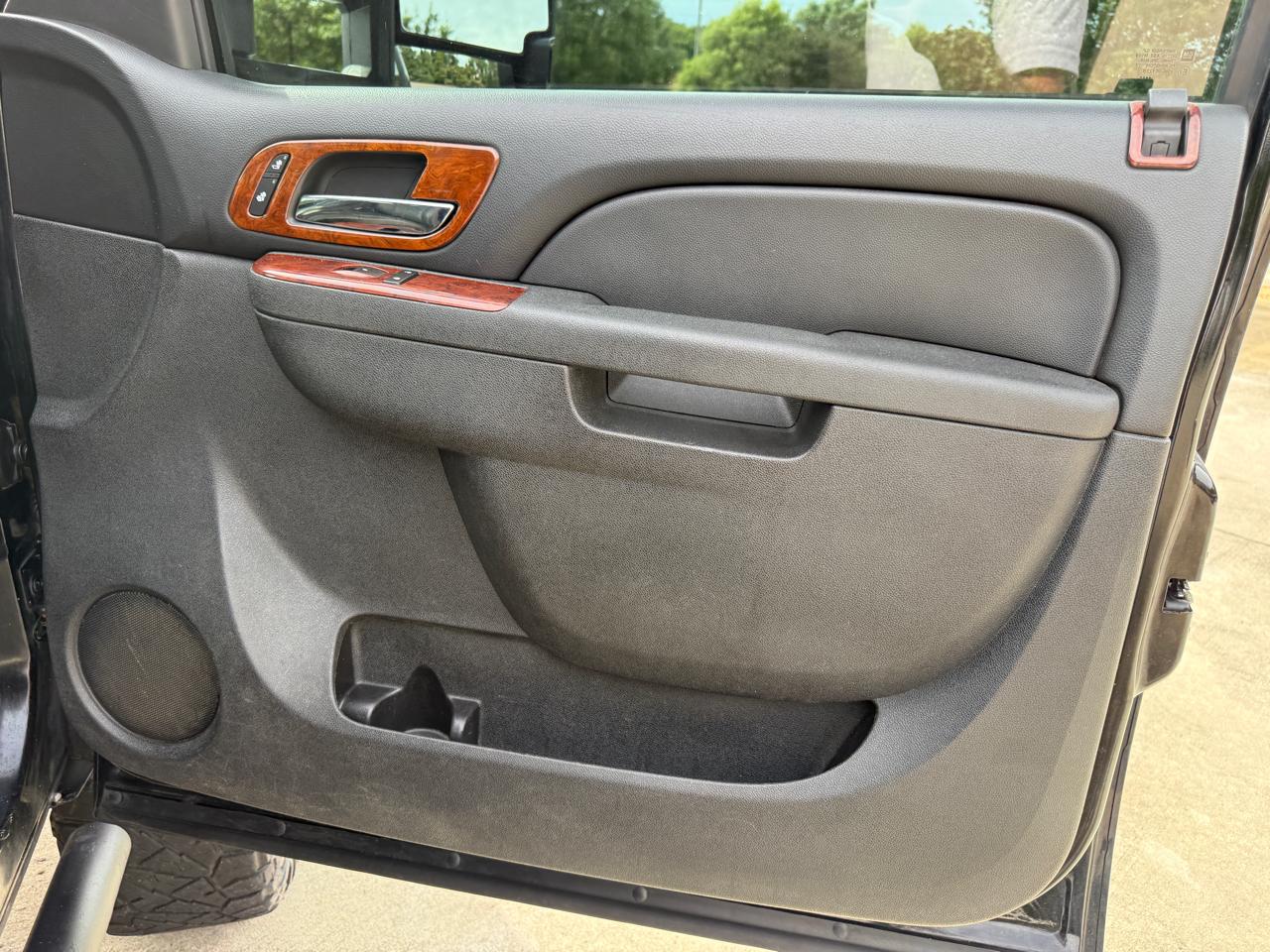 Chevrolet Silverado 2500HD LTZ Crew Cab 4WD 2010