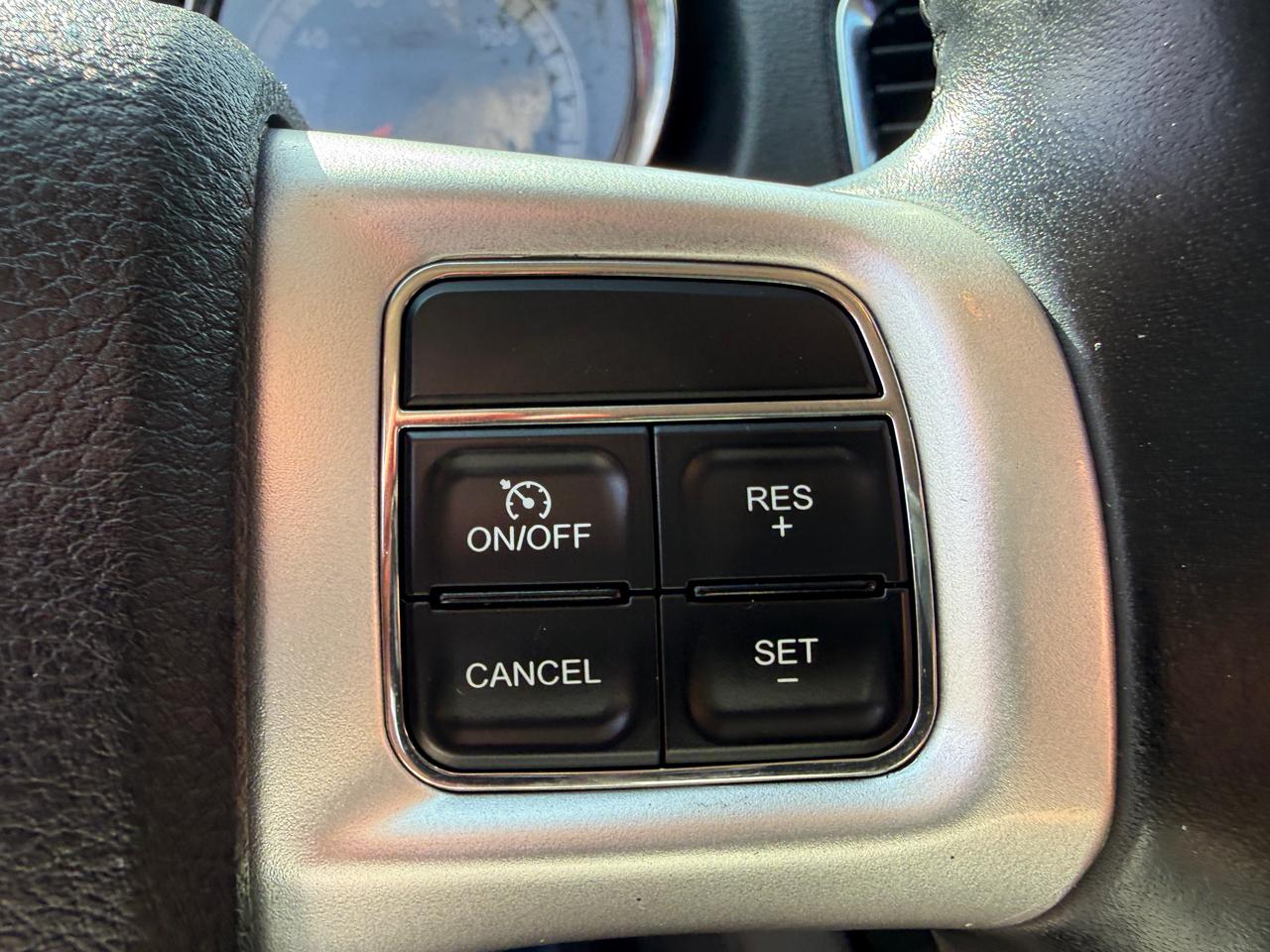 Dodge Durango 2WD 4dr SXT 2013