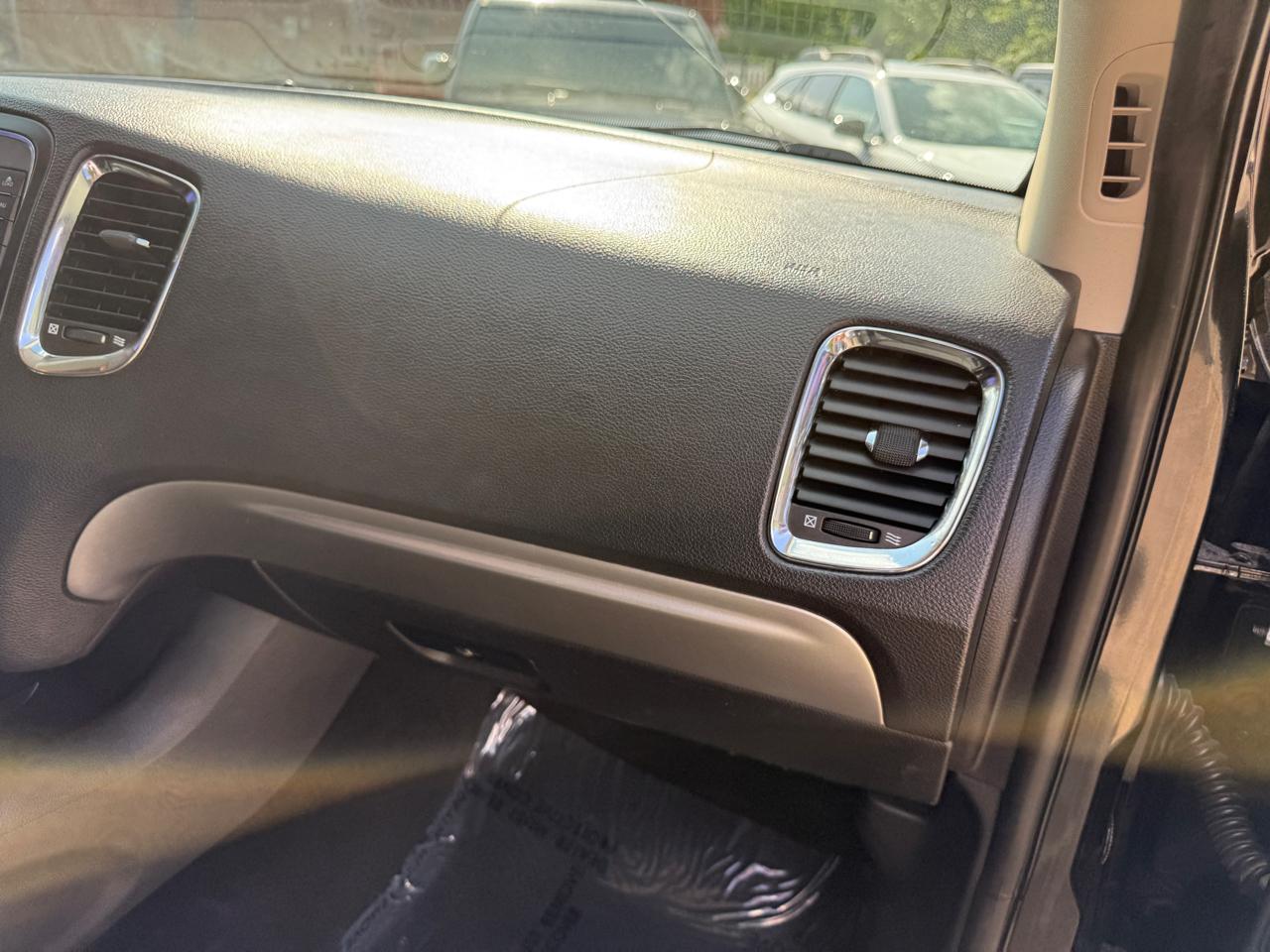 Dodge Durango 2WD 4dr SXT 2013