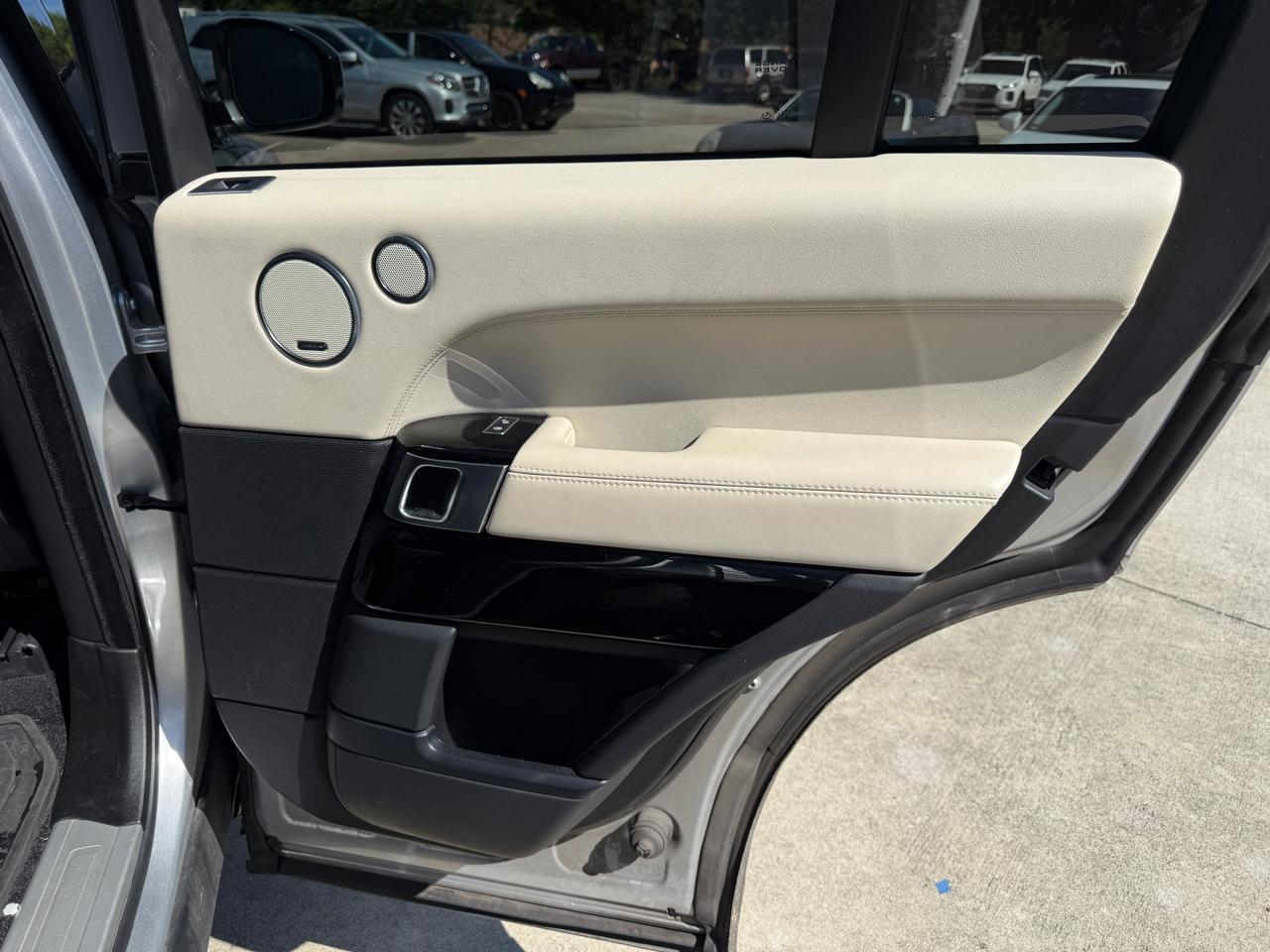 Land Rover Range Rover Supercharged 2017