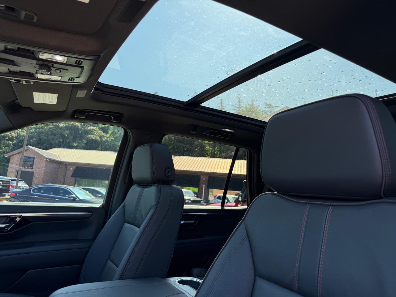 Chevrolet Tahoe RST 4WD 2025