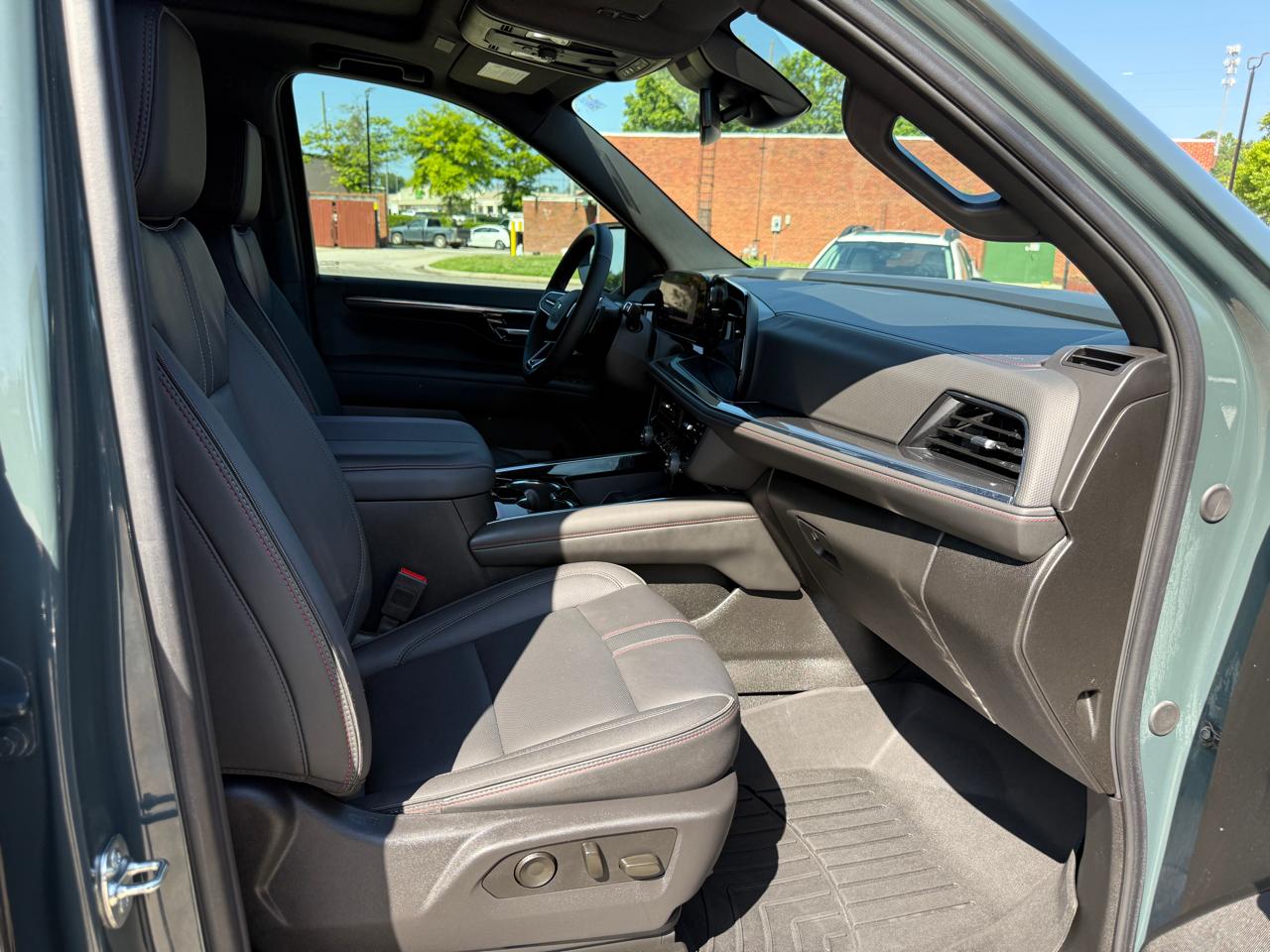 Chevrolet Tahoe RST 4WD 2025