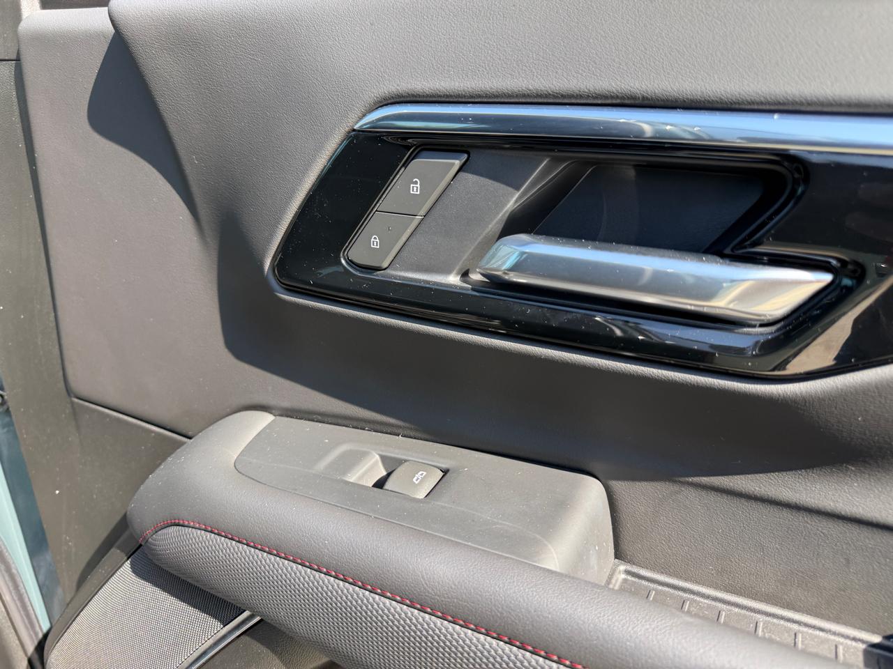 Chevrolet Tahoe RST 4WD 2025