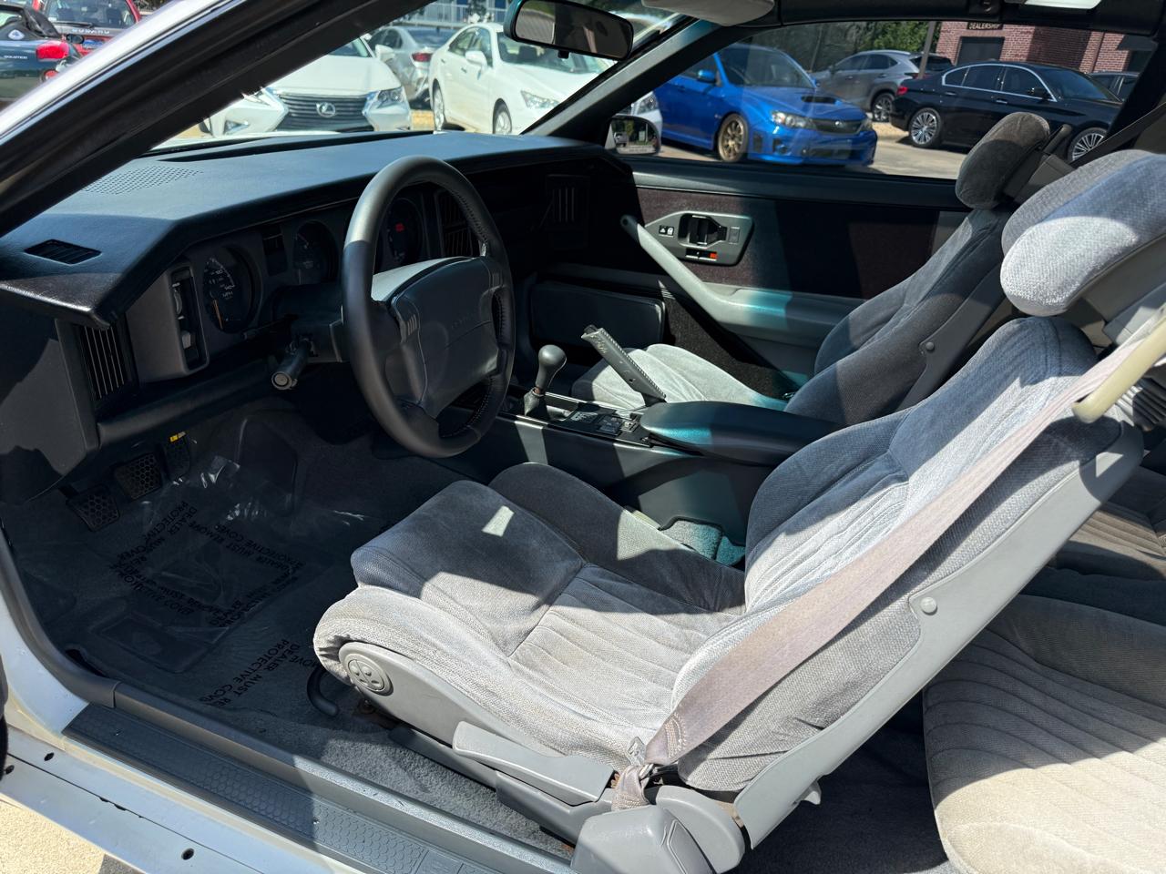 Pontiac Trans Am GTA hatchback 1991