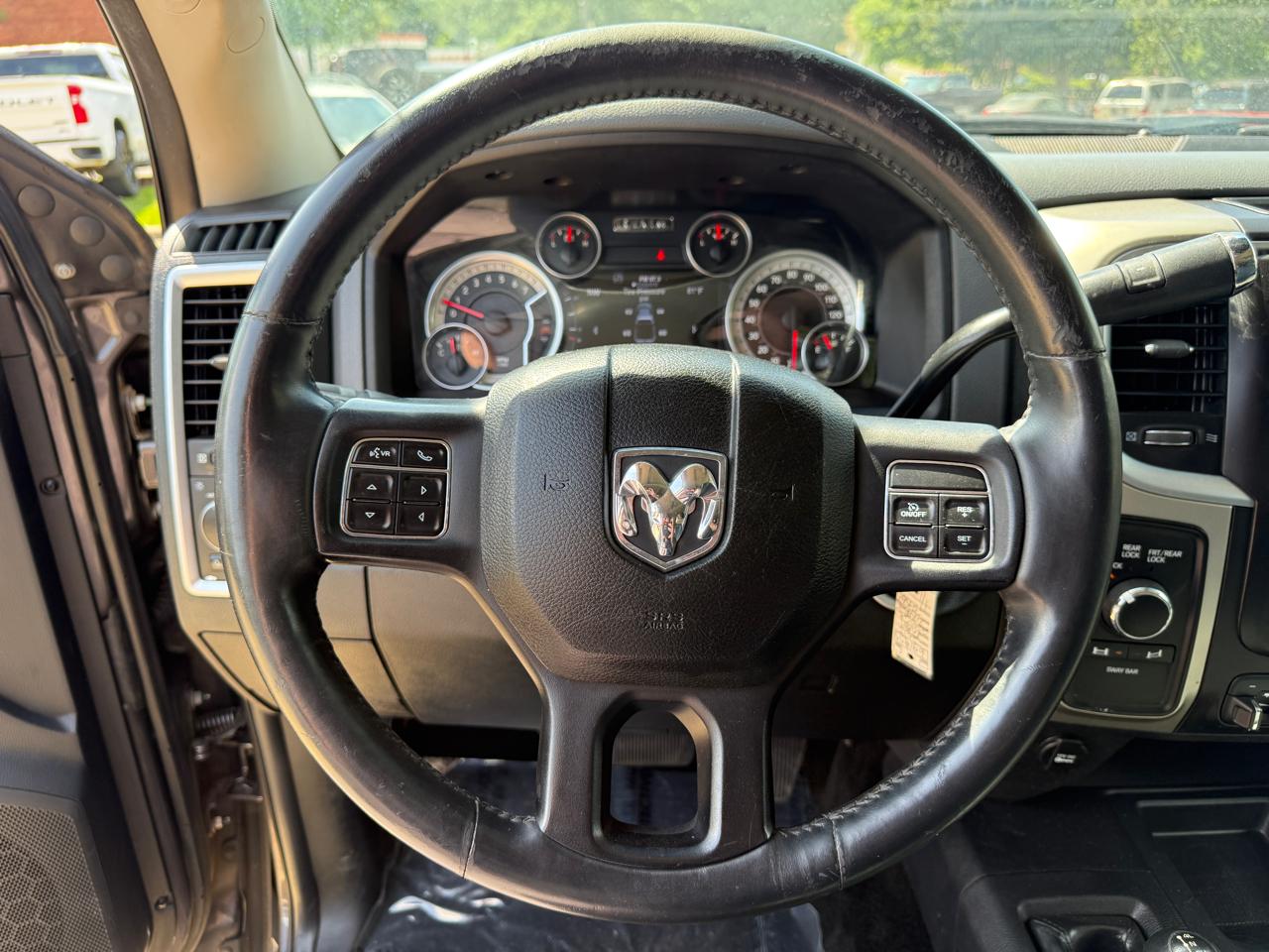 RAM 2500 Power Wagon Crew Cab SWB 4WD 2015