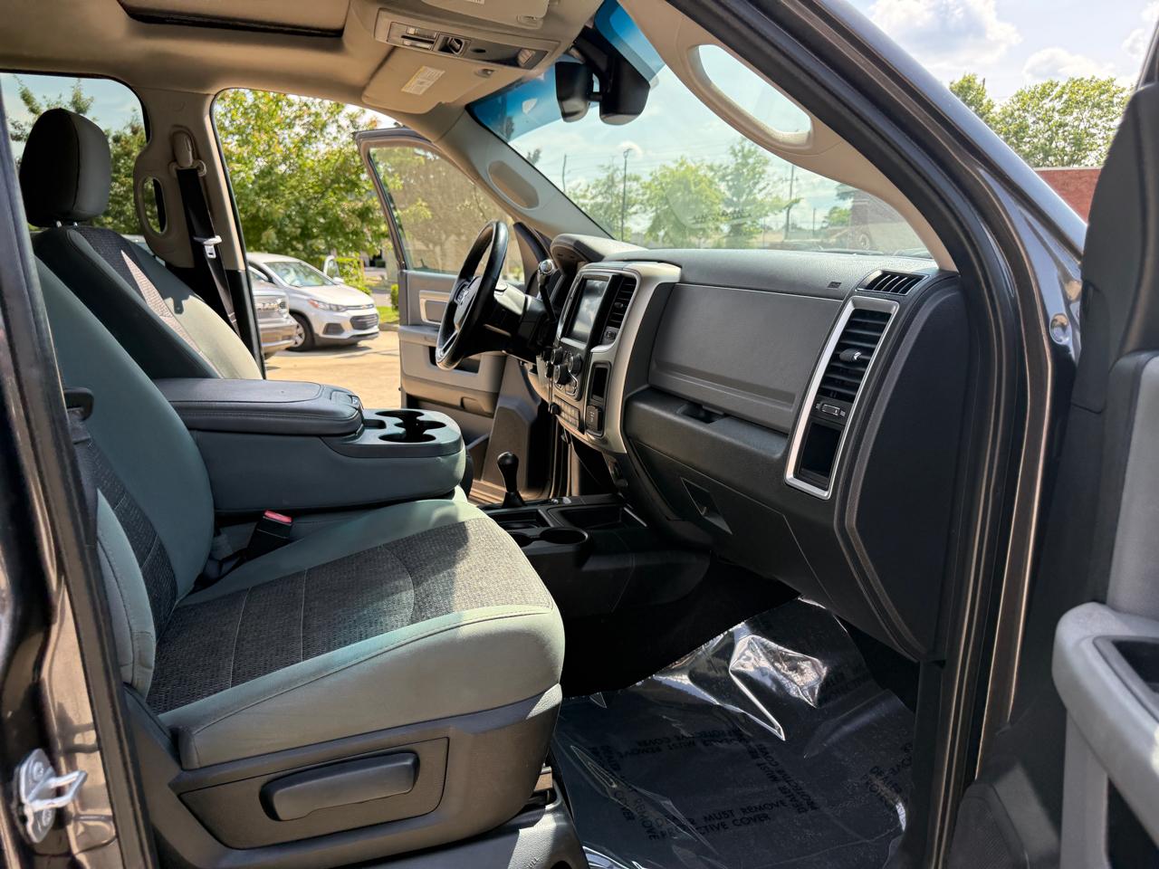RAM 2500 Power Wagon Crew Cab SWB 4WD 2015