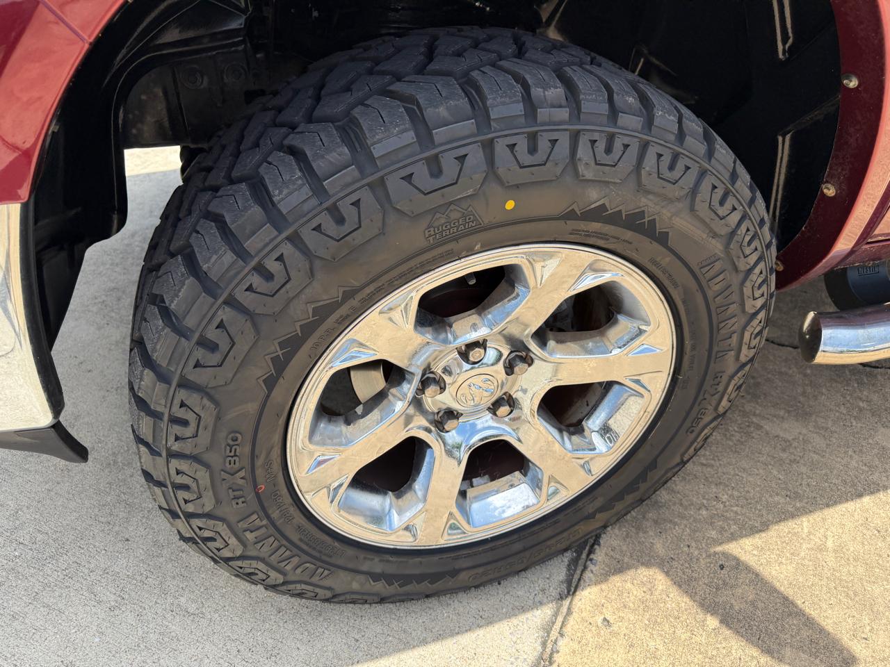 RAM 1500 Laramie Crew Cab SWB 4WD 2017