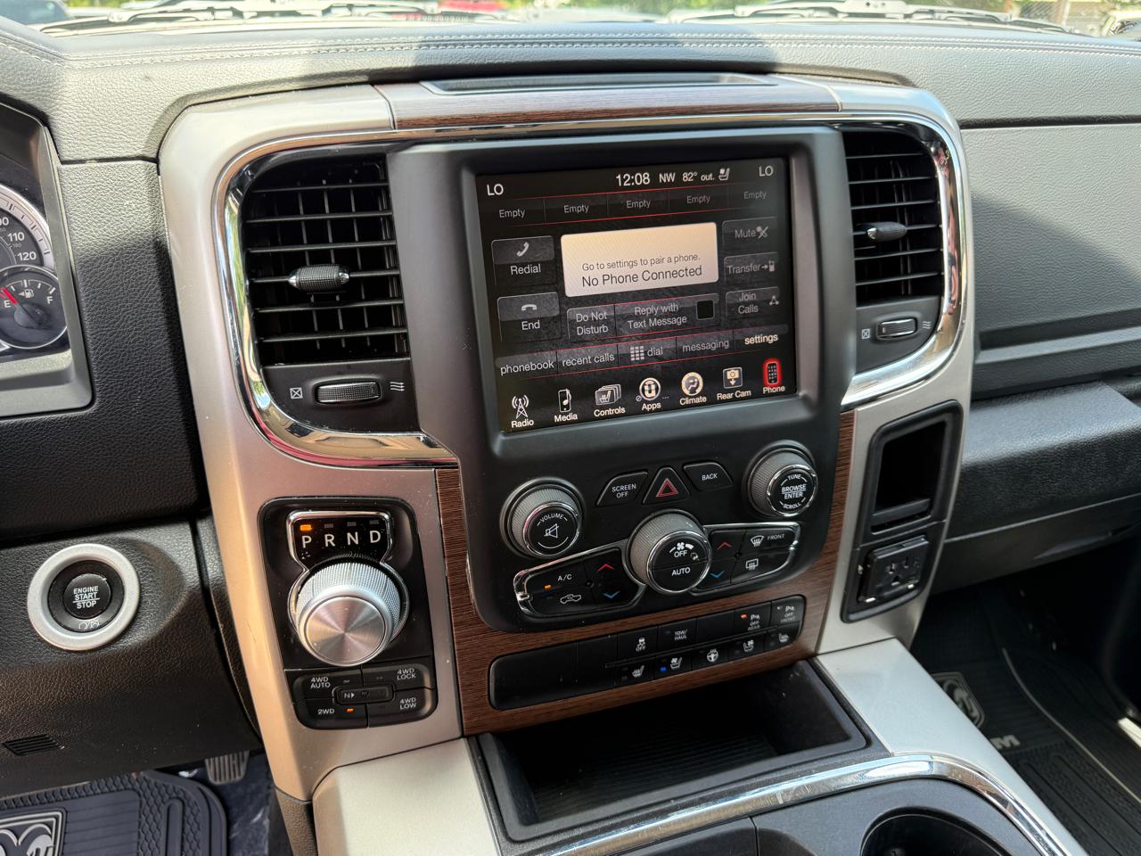 RAM 1500 Laramie Crew Cab SWB 4WD 2017