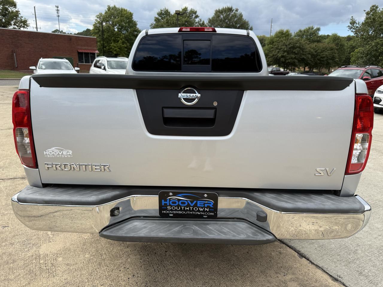 Nissan Frontier SV King Cab I4 5MT 2WD 2017