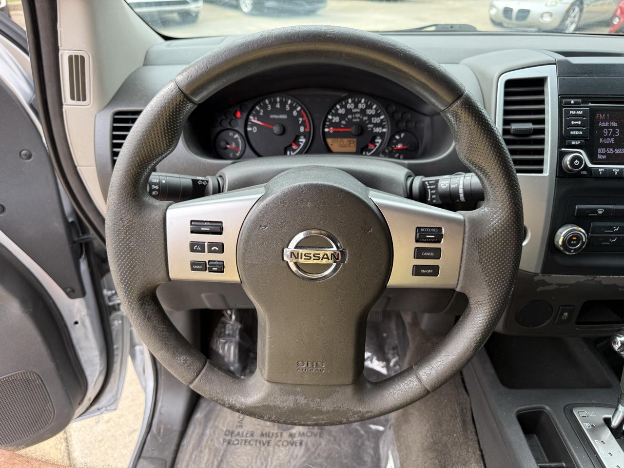 Nissan Frontier SV King Cab I4 5MT 2WD 2017
