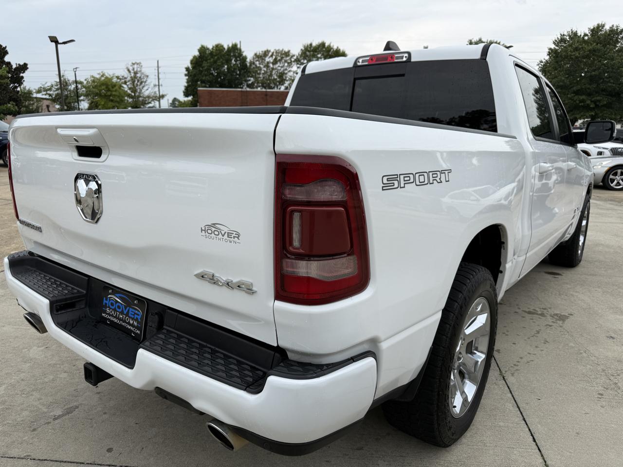 RAM 1500 4WD Crew Cab 140.5" Longhorn 2022