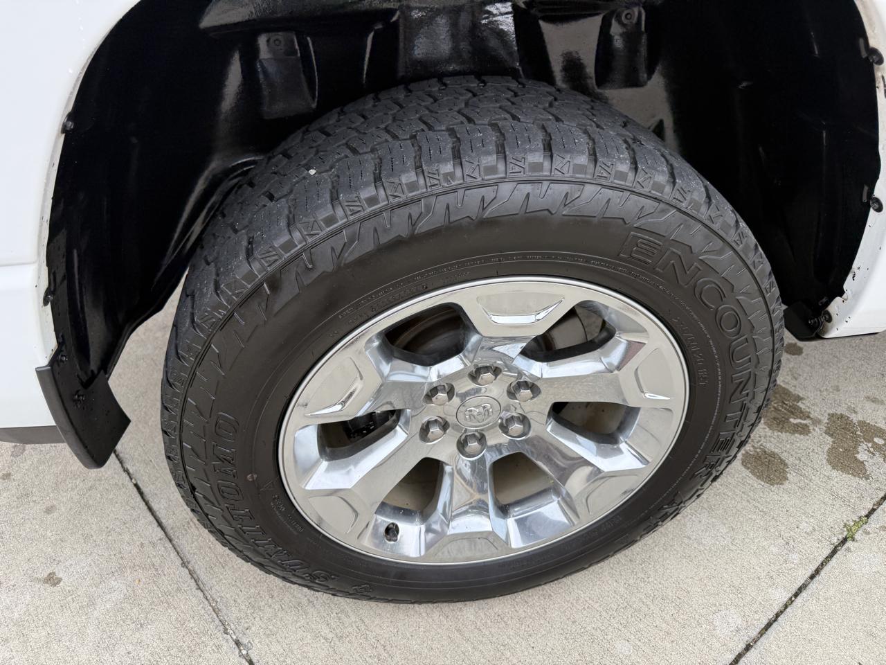 RAM 1500 4WD Crew Cab 140.5" Longhorn 2022
