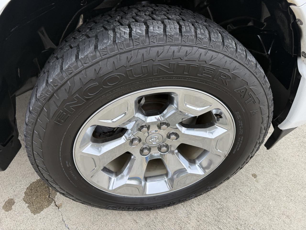 RAM 1500 4WD Crew Cab 140.5" Longhorn 2022