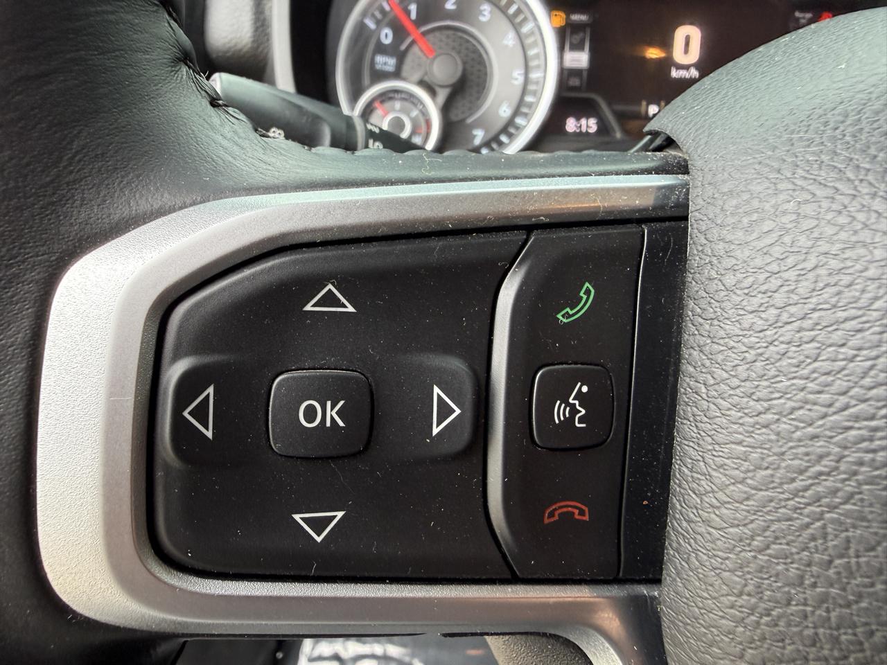 RAM 1500 4WD Crew Cab 140.5" Longhorn 2022